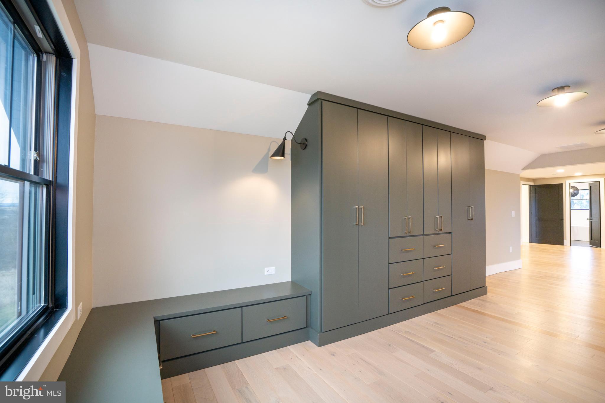 OAK GROVE - Residential