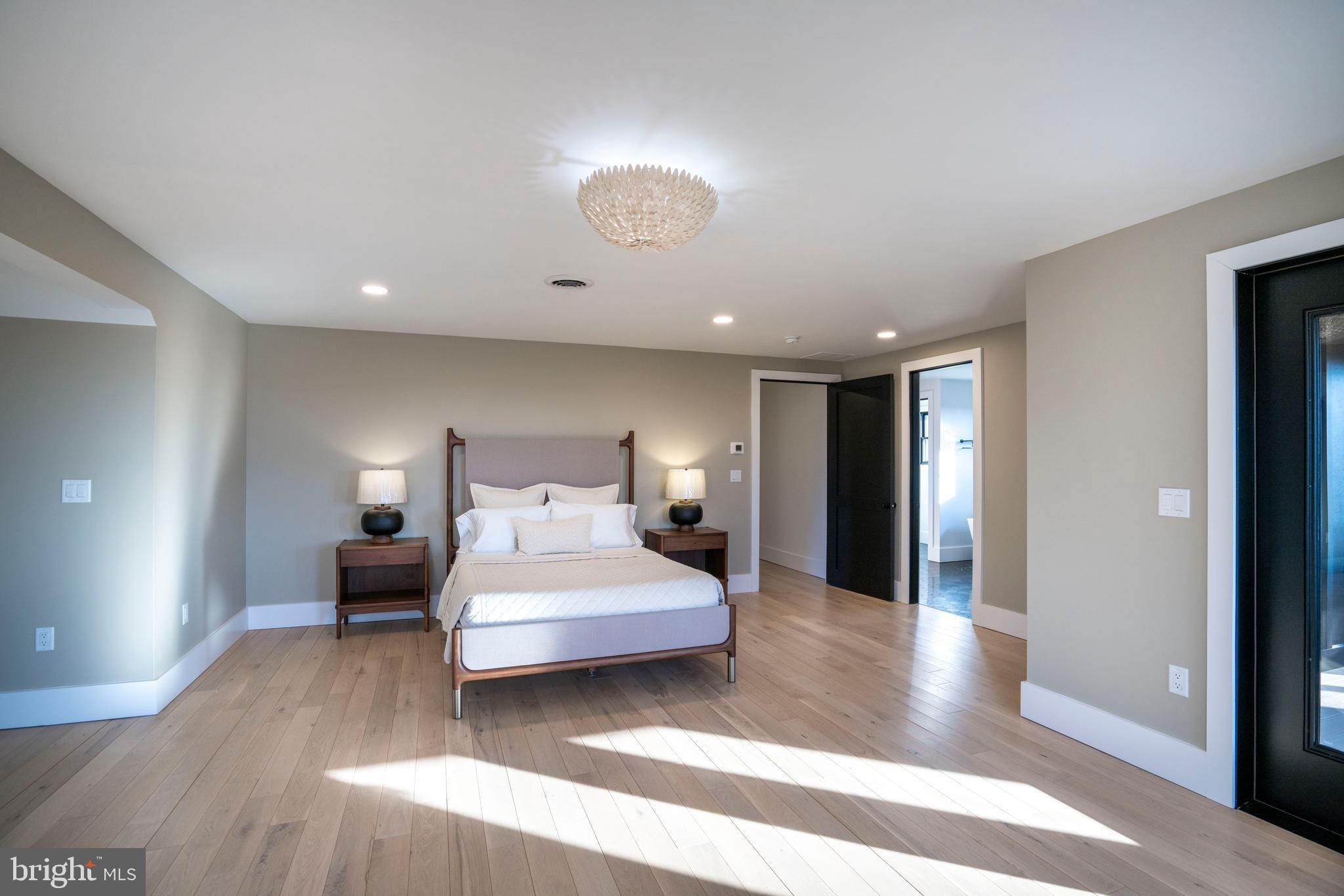 OAK GROVE - Residential