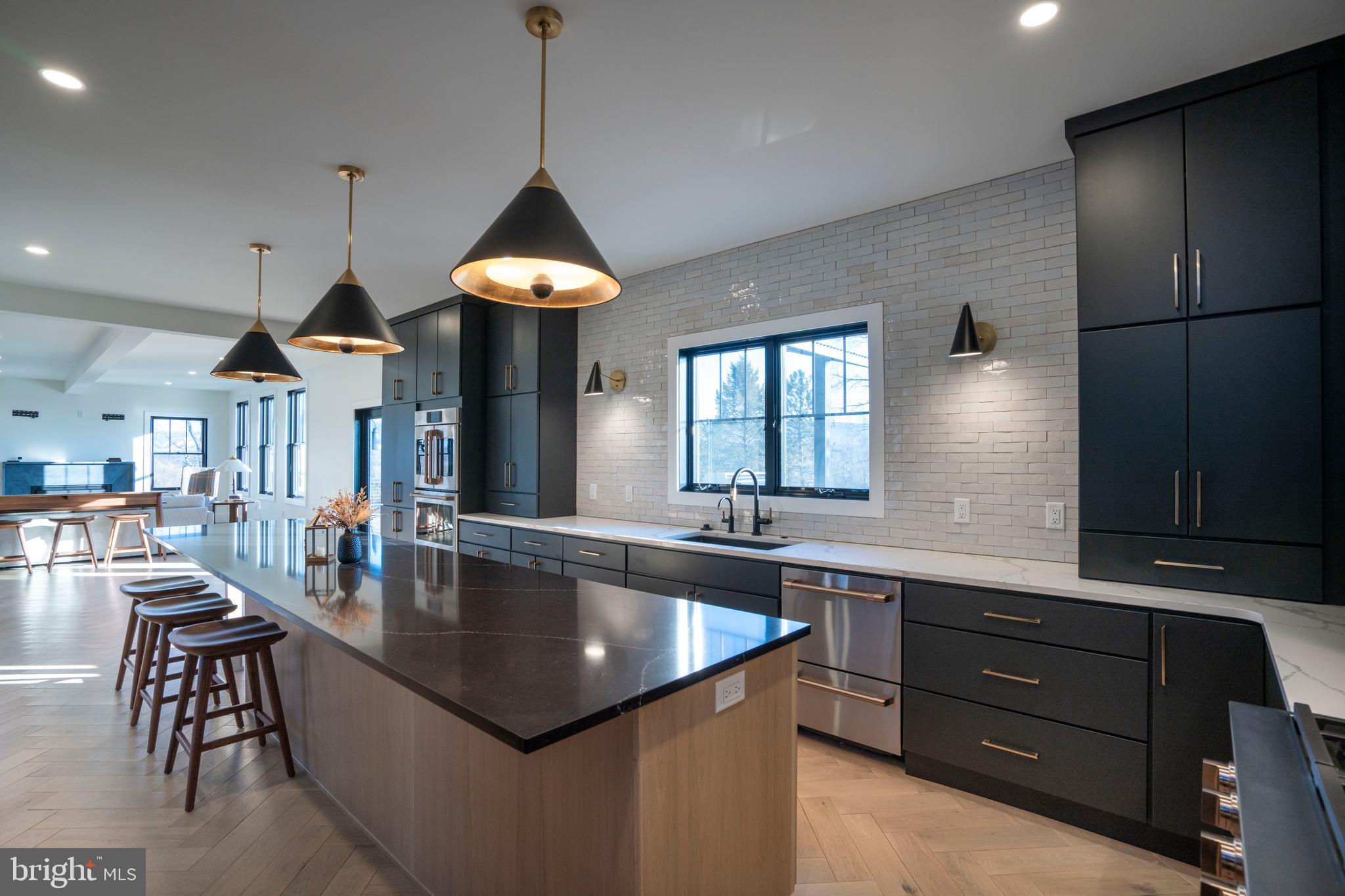 OAK GROVE - Residential