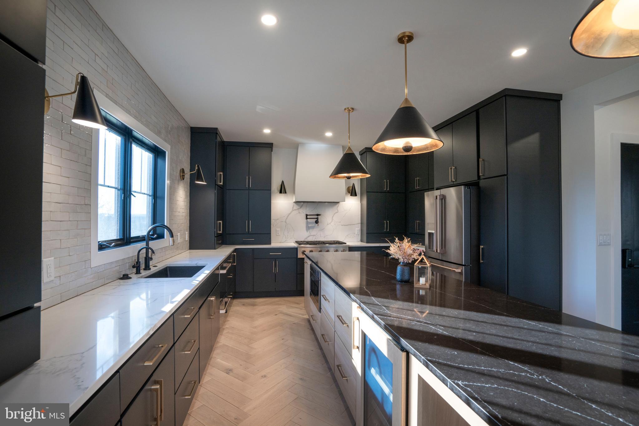 OAK GROVE - Residential