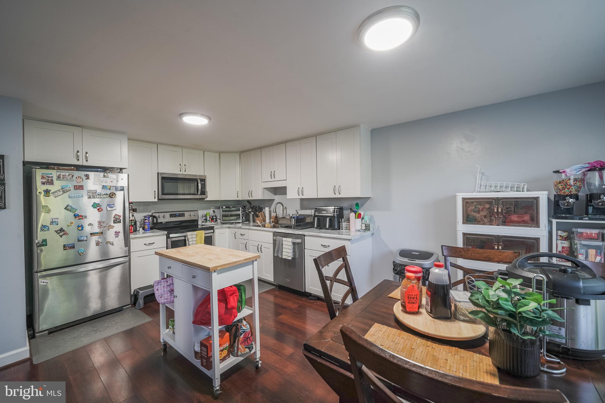 STEDWICK TOWNHOUSES - Residential Lease