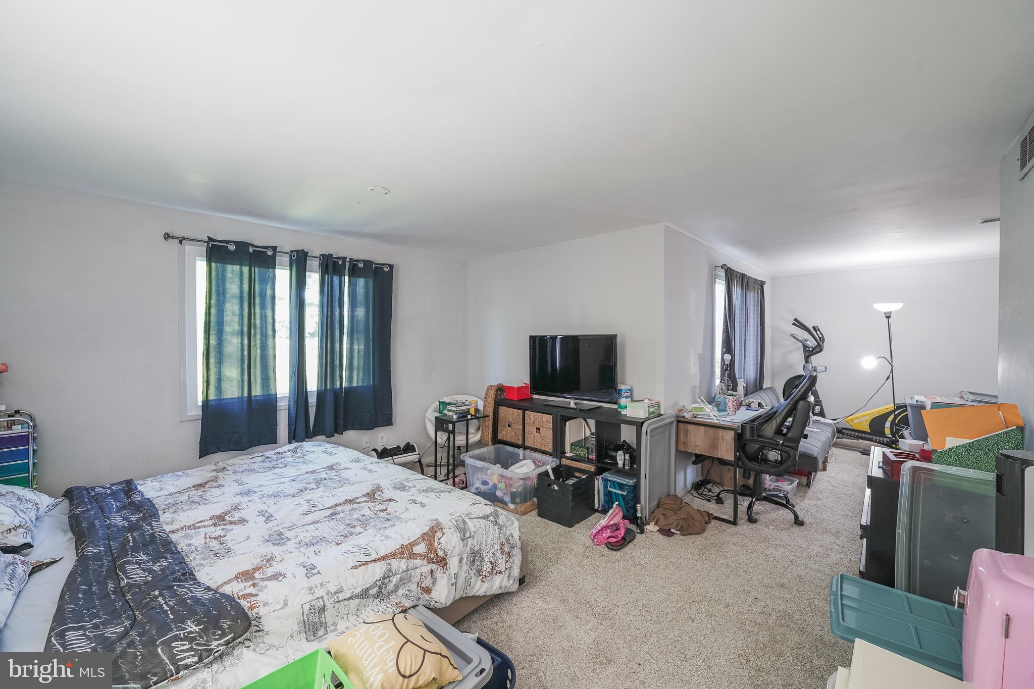 STEDWICK TOWNHOUSES - Residential Lease