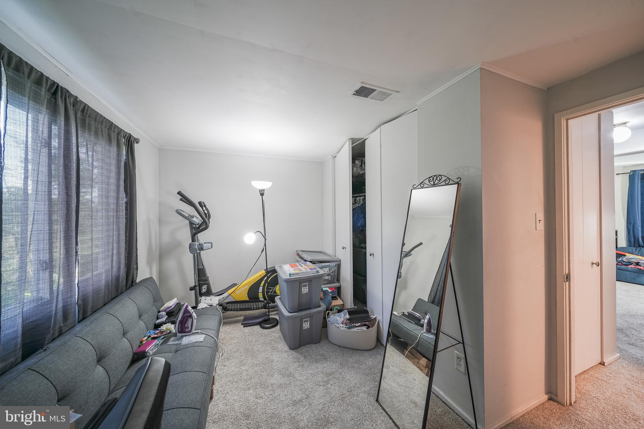 STEDWICK TOWNHOUSES - Residential Lease