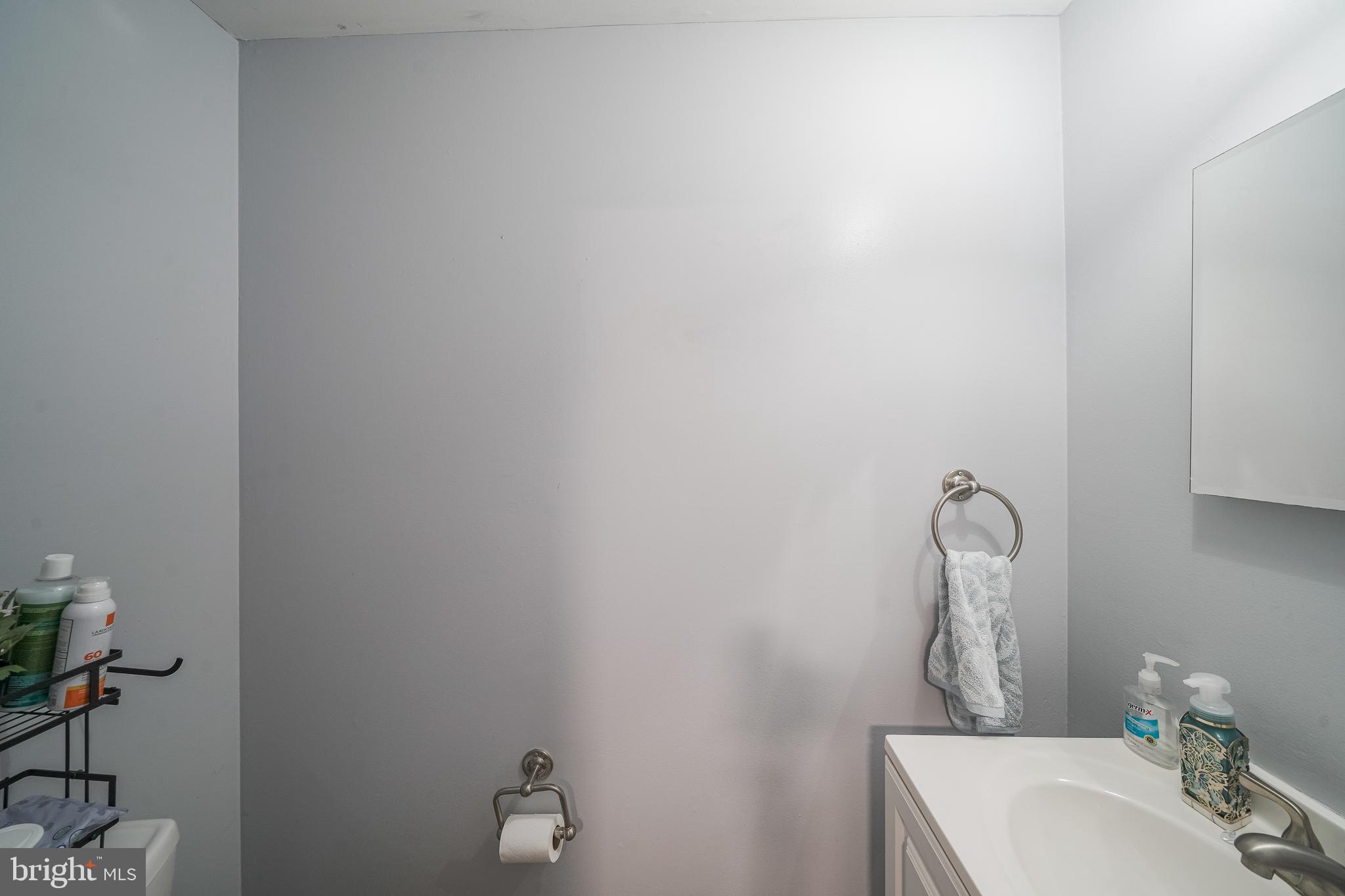 STEDWICK TOWNHOUSES - Residential Lease