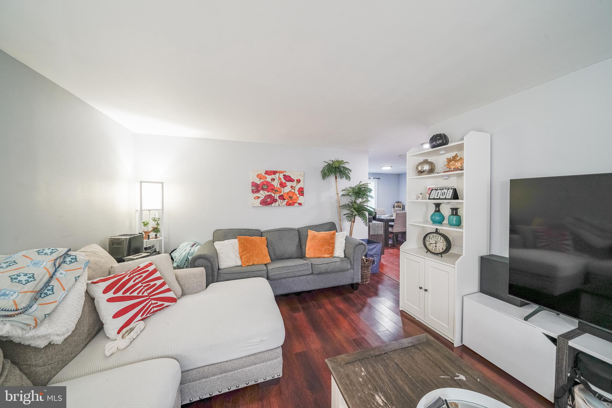 STEDWICK TOWNHOUSES - Residential Lease