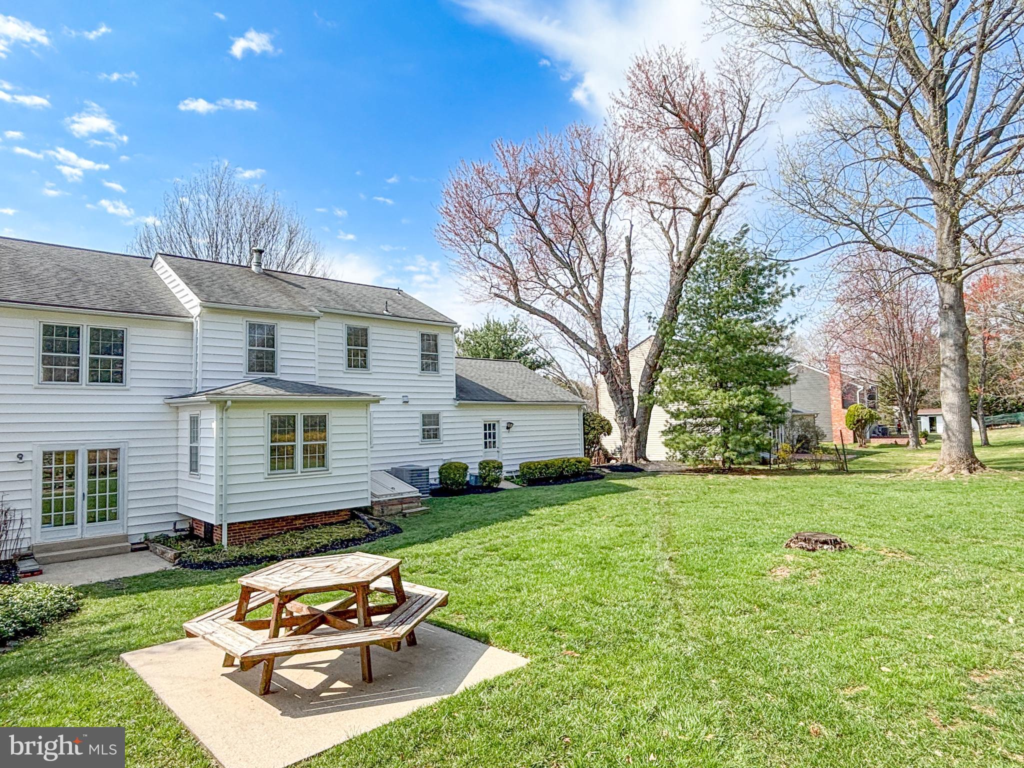 NORBECK ESTATES - Residential