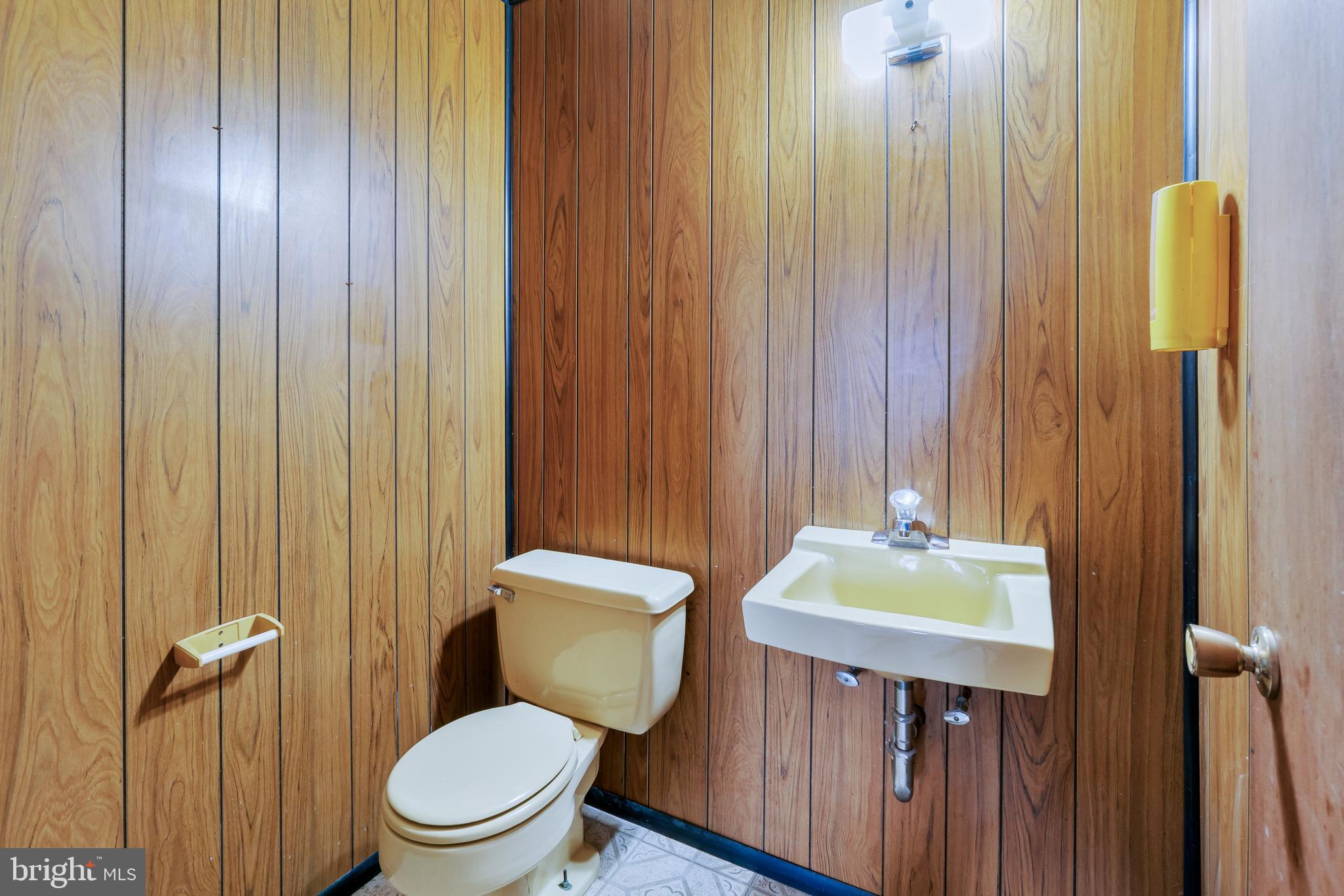 NORBECK ESTATES - Residential