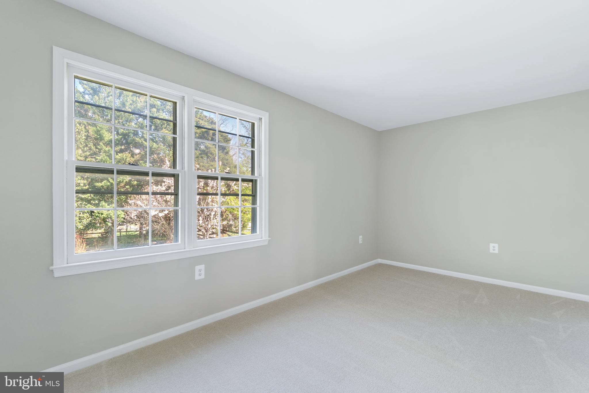 NORBECK ESTATES - Residential