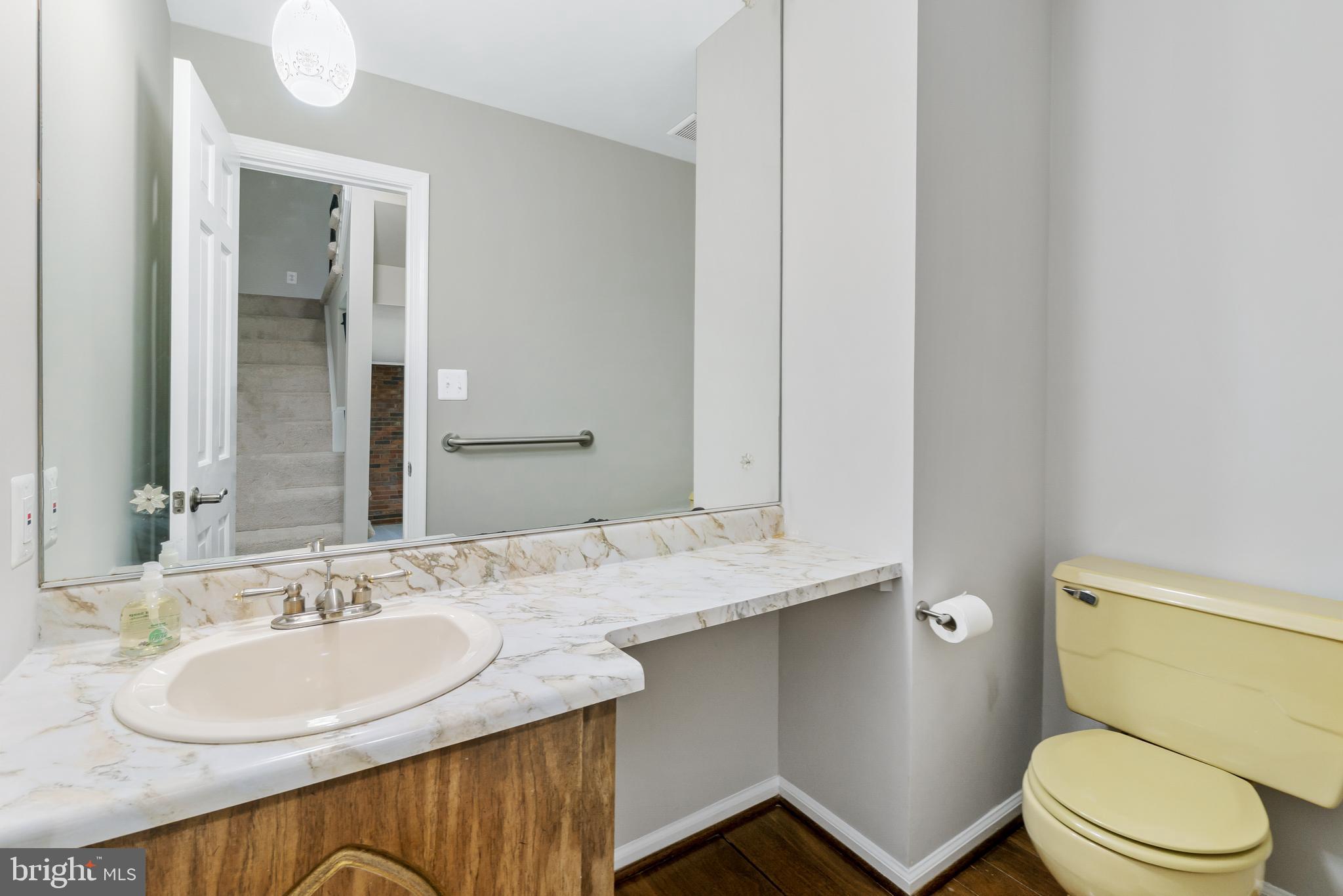 NORBECK ESTATES - Residential