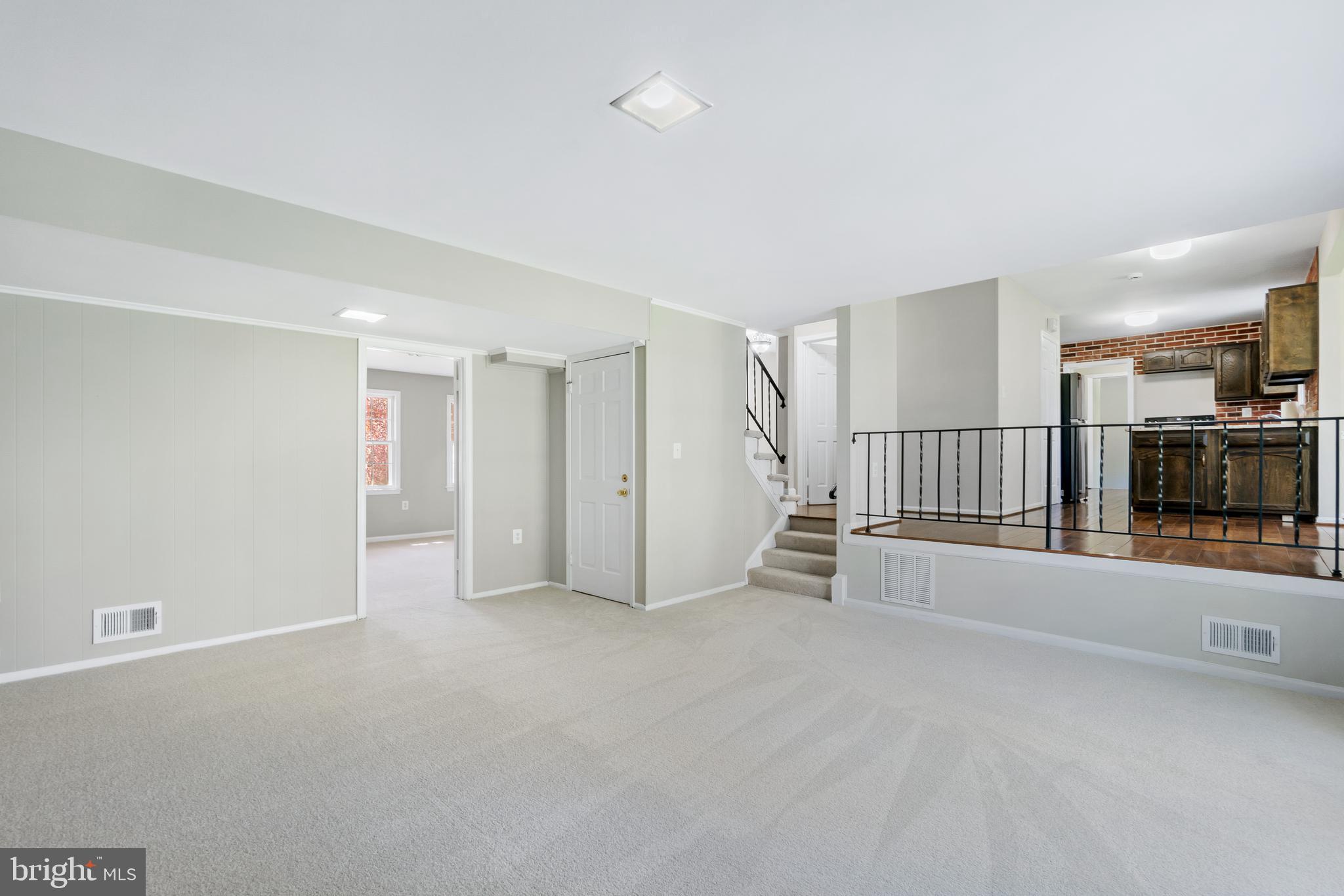 NORBECK ESTATES - Residential