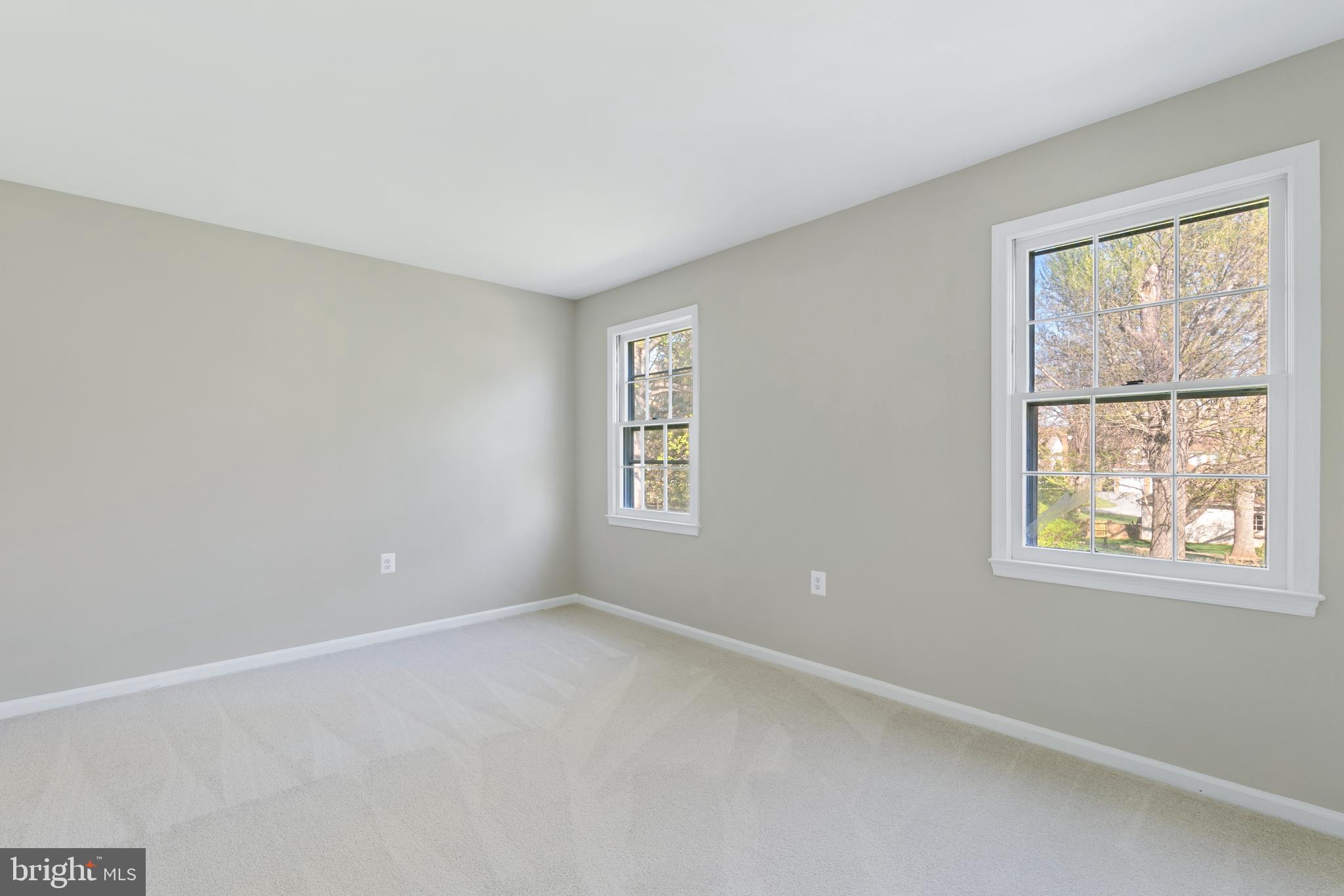 NORBECK ESTATES - Residential
