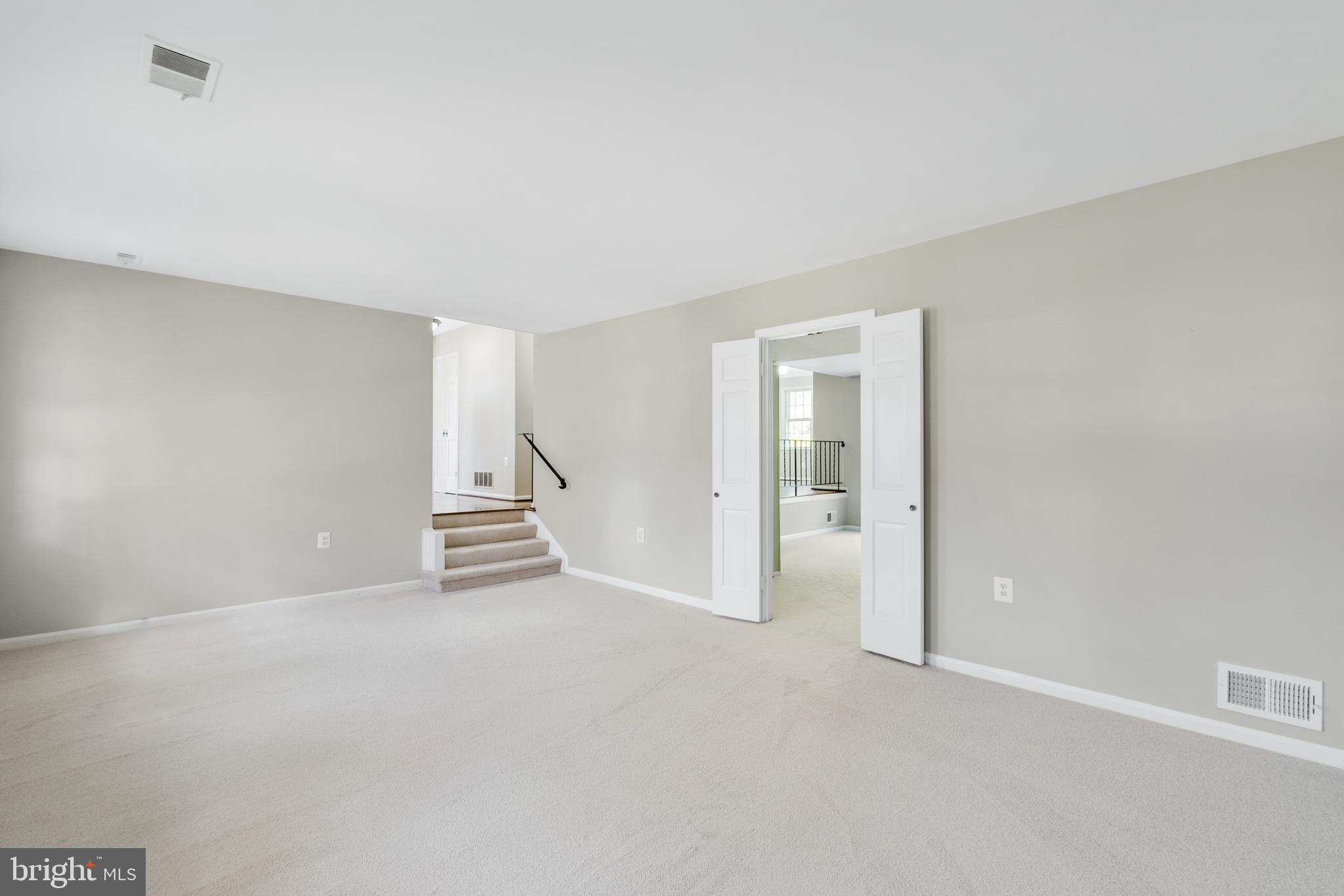 NORBECK ESTATES - Residential