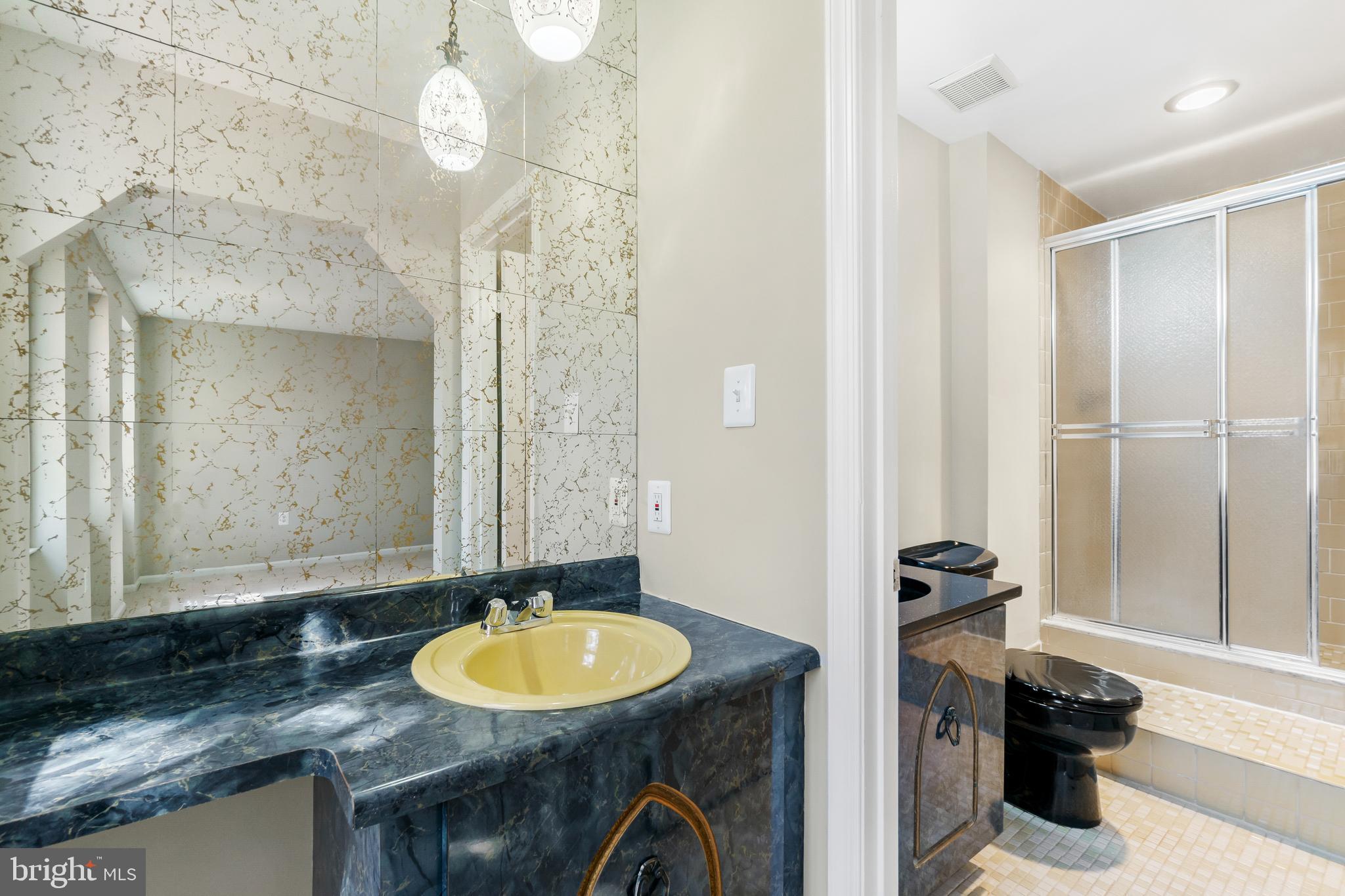 NORBECK ESTATES - Residential