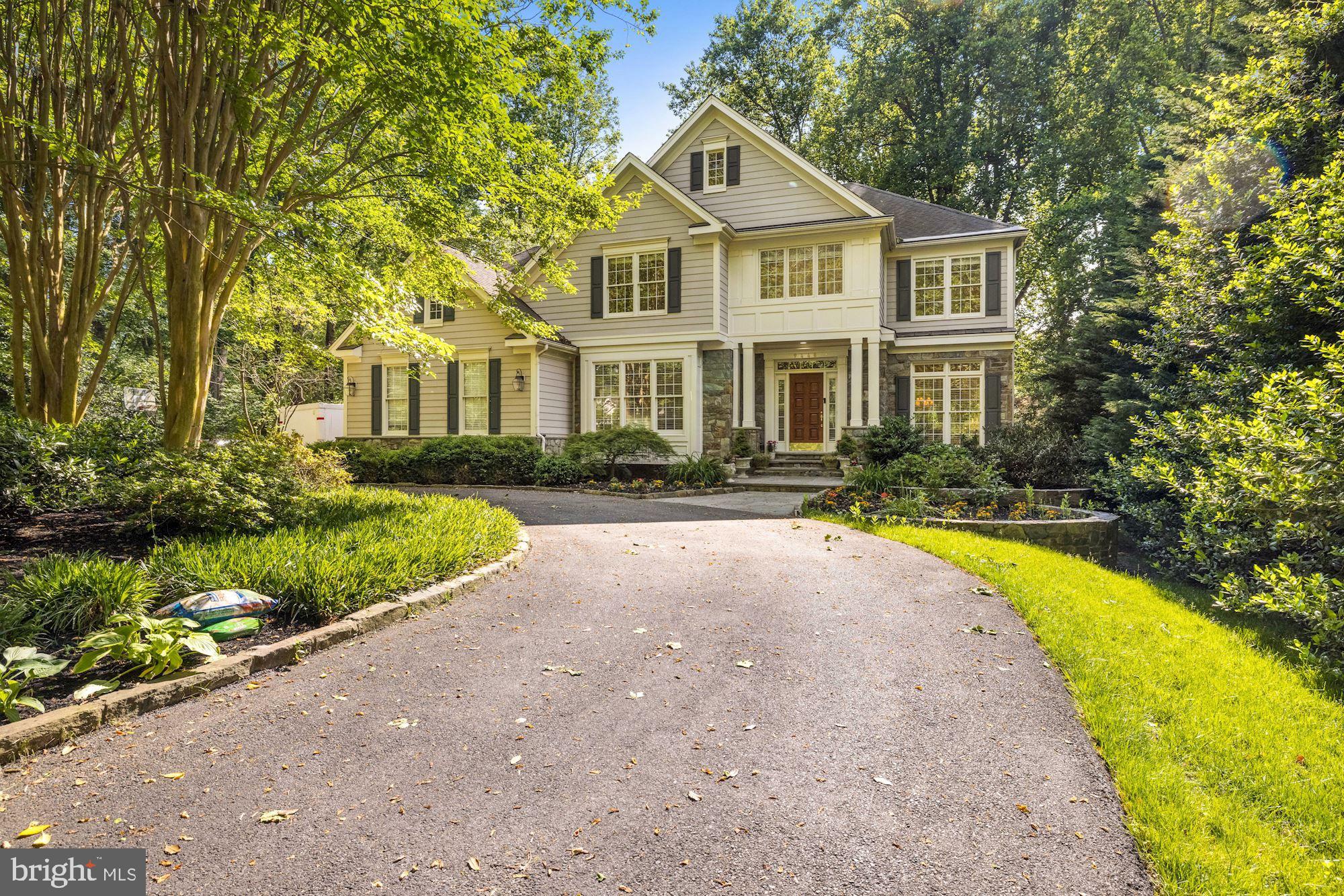 POTOMAC OUTSIDE - Residential