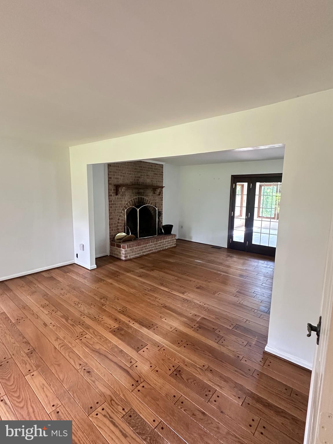 CATHARPIN FARMS - Residential Lease