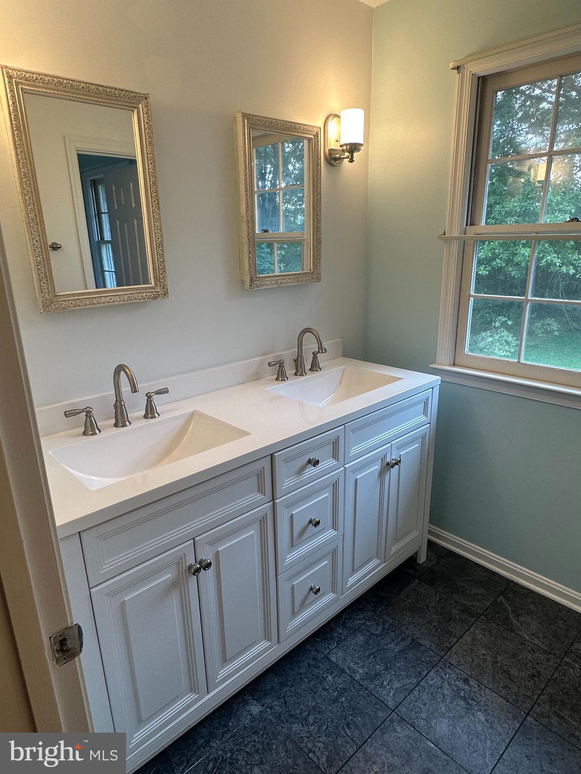 CATHARPIN FARMS - Residential Lease