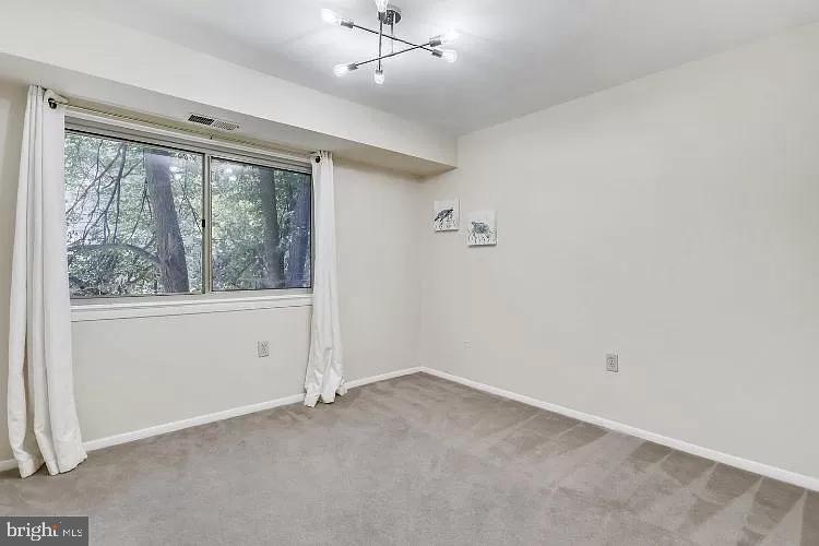 BETHESDA PARK - Residential Lease