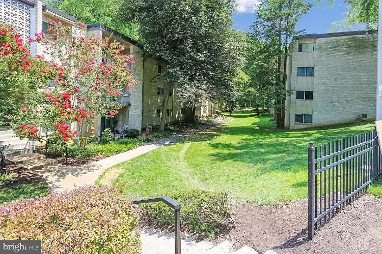 BETHESDA PARK - Residential Lease