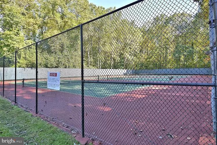 BETHESDA PARK - Residential Lease