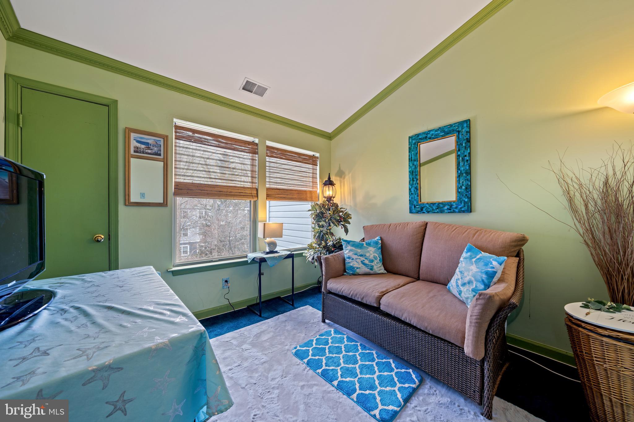 THE VINEYARDS - Residential