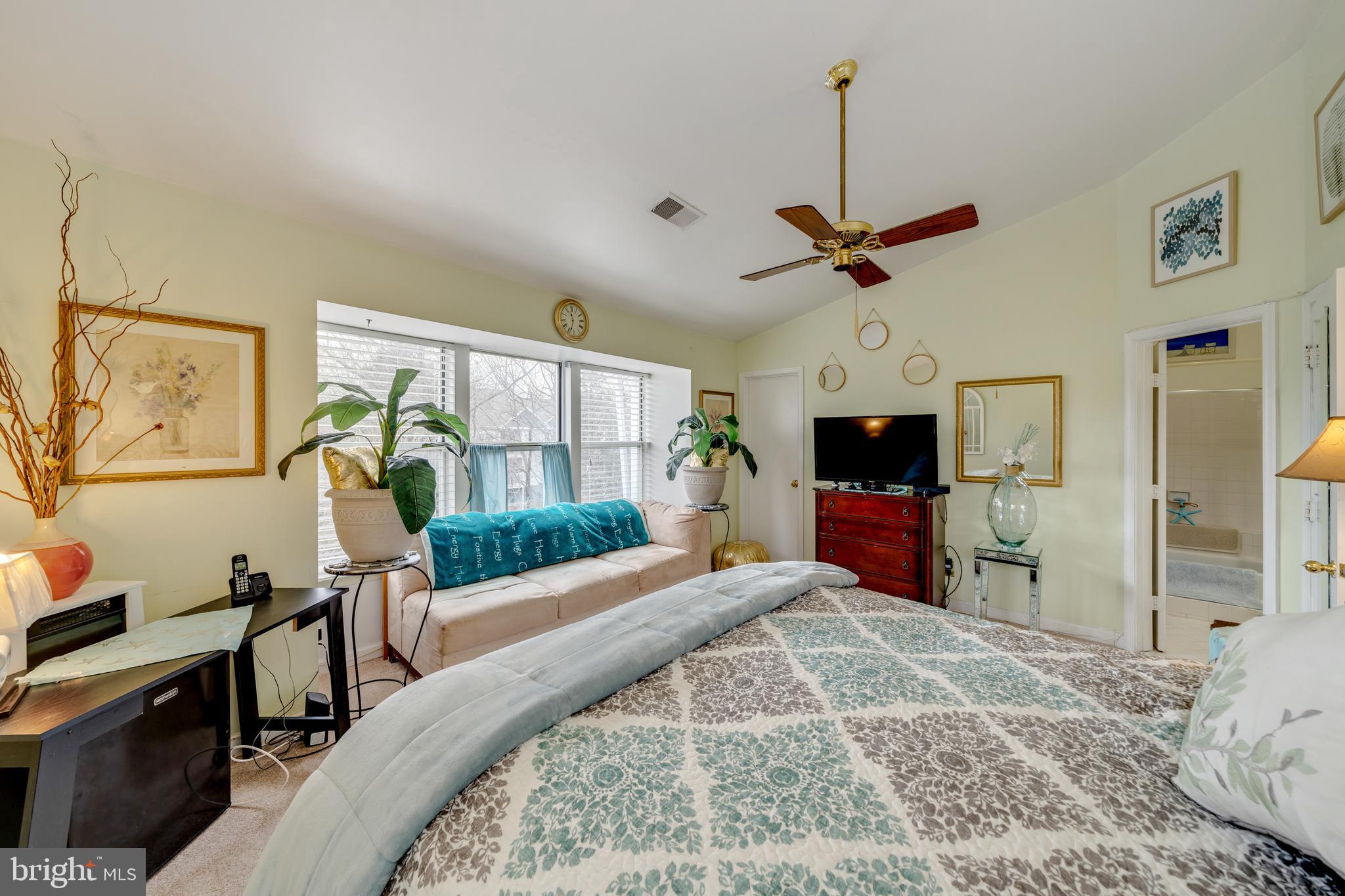 THE VINEYARDS - Residential