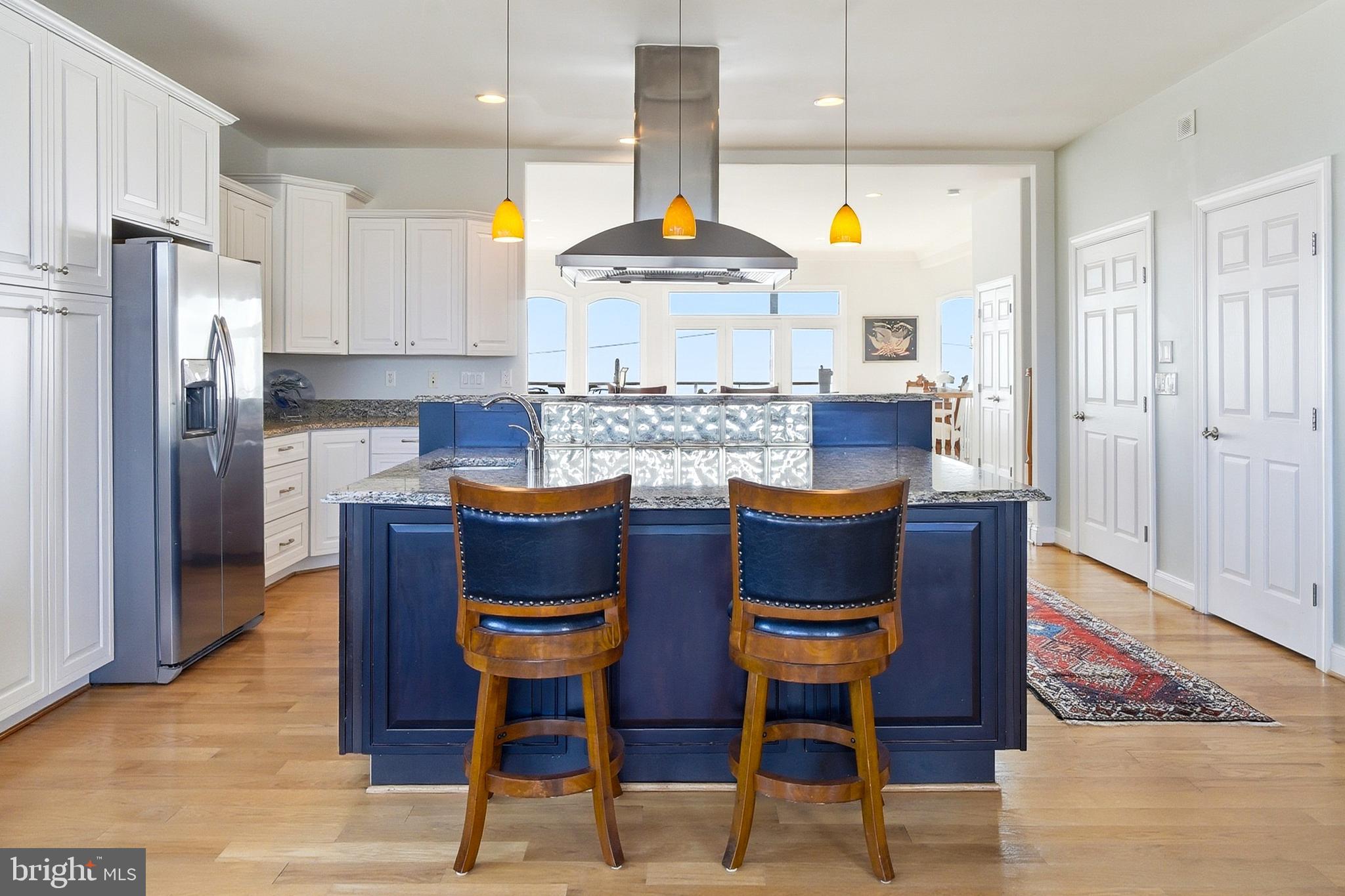 NORTH BEACH PARK - Residential