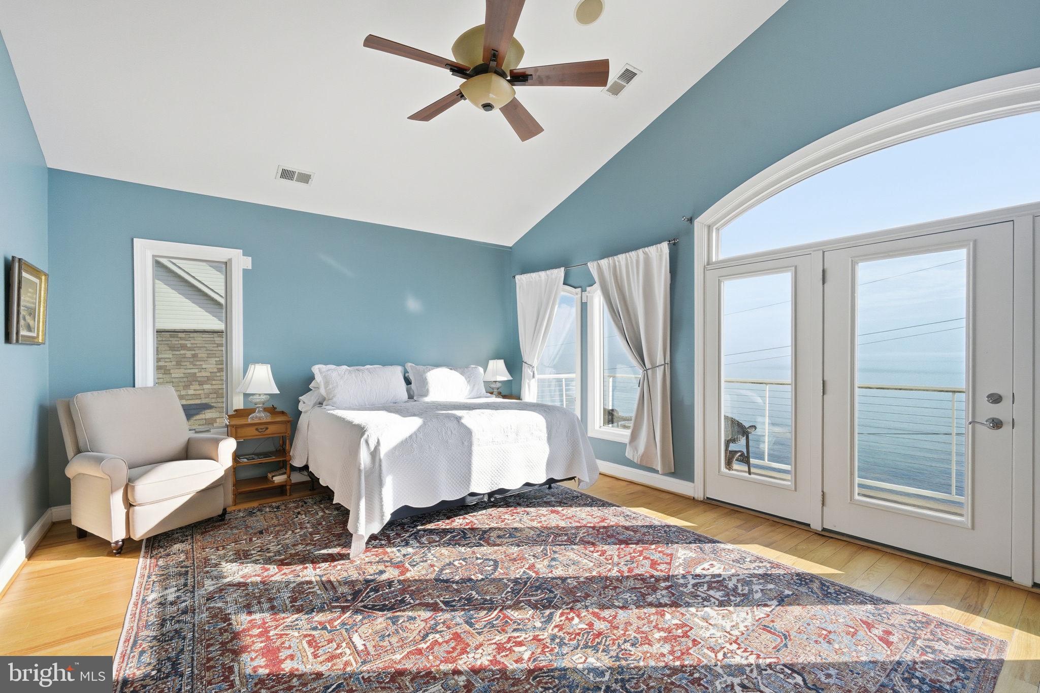 NORTH BEACH PARK - Residential