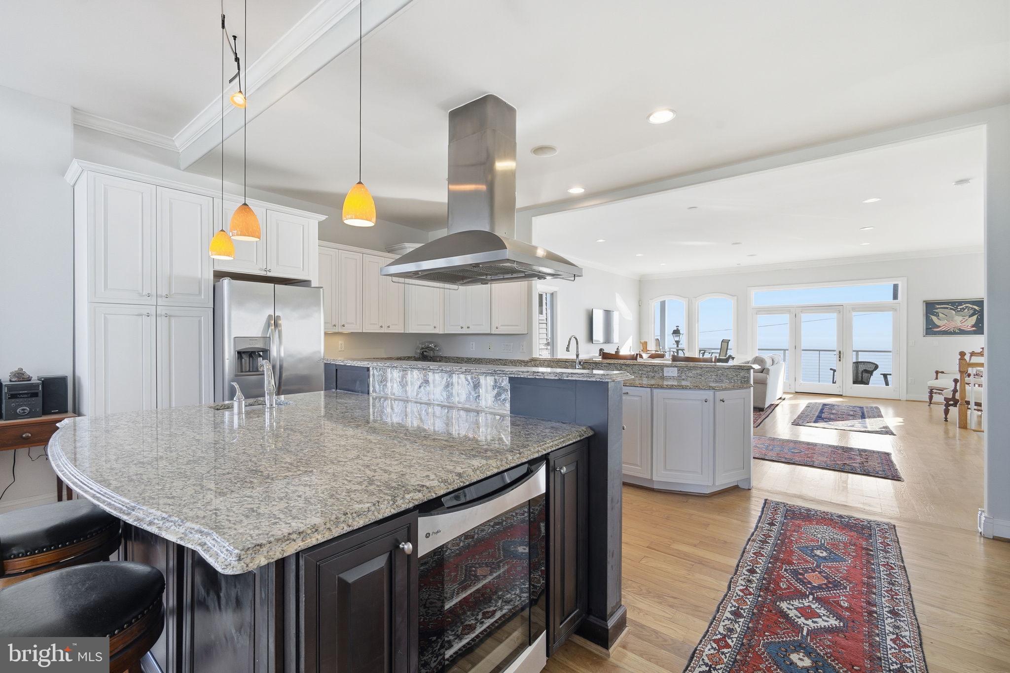 NORTH BEACH PARK - Residential