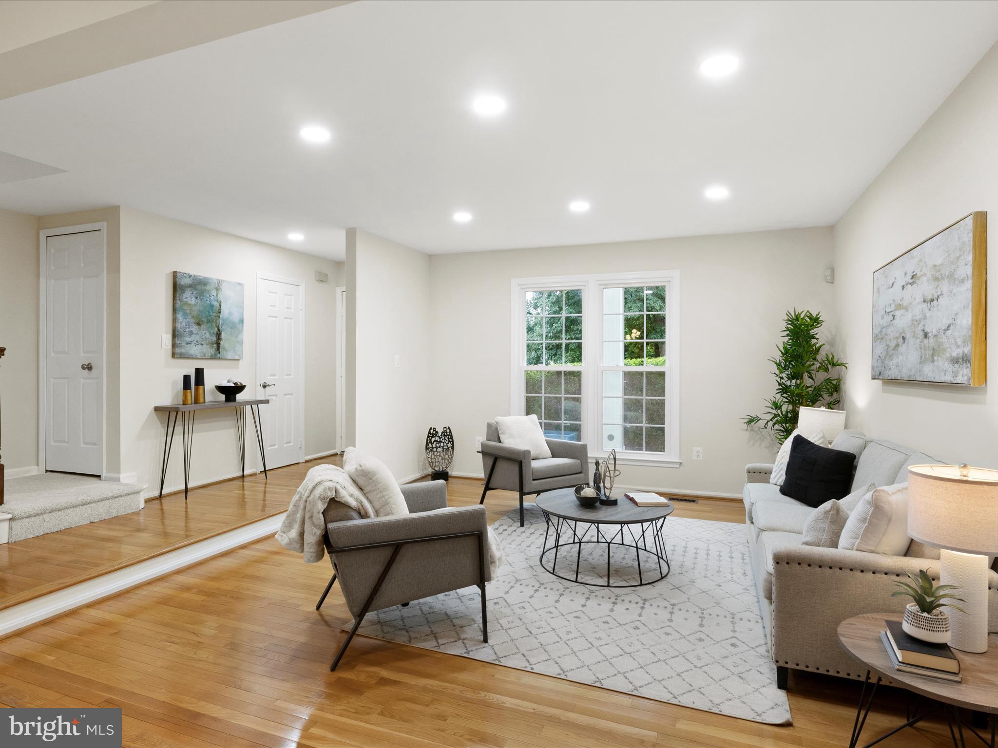 KINGSBERRY - Residential