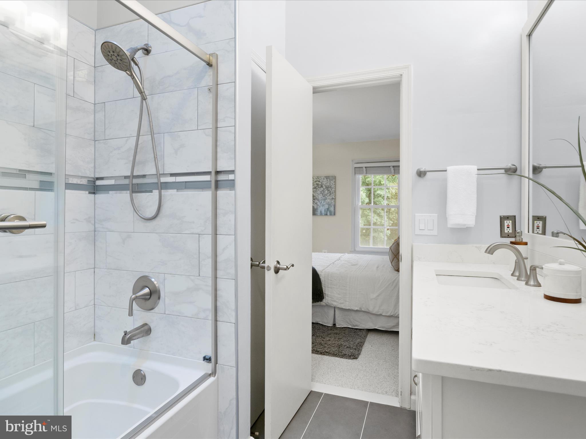 KINGSBERRY - Residential