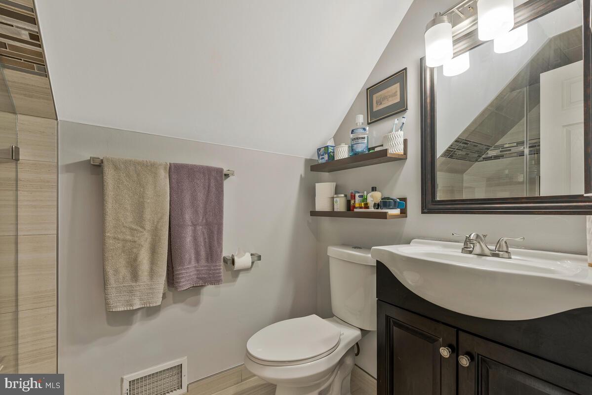 CHAPEL FORGE AT BELAIR - Residential