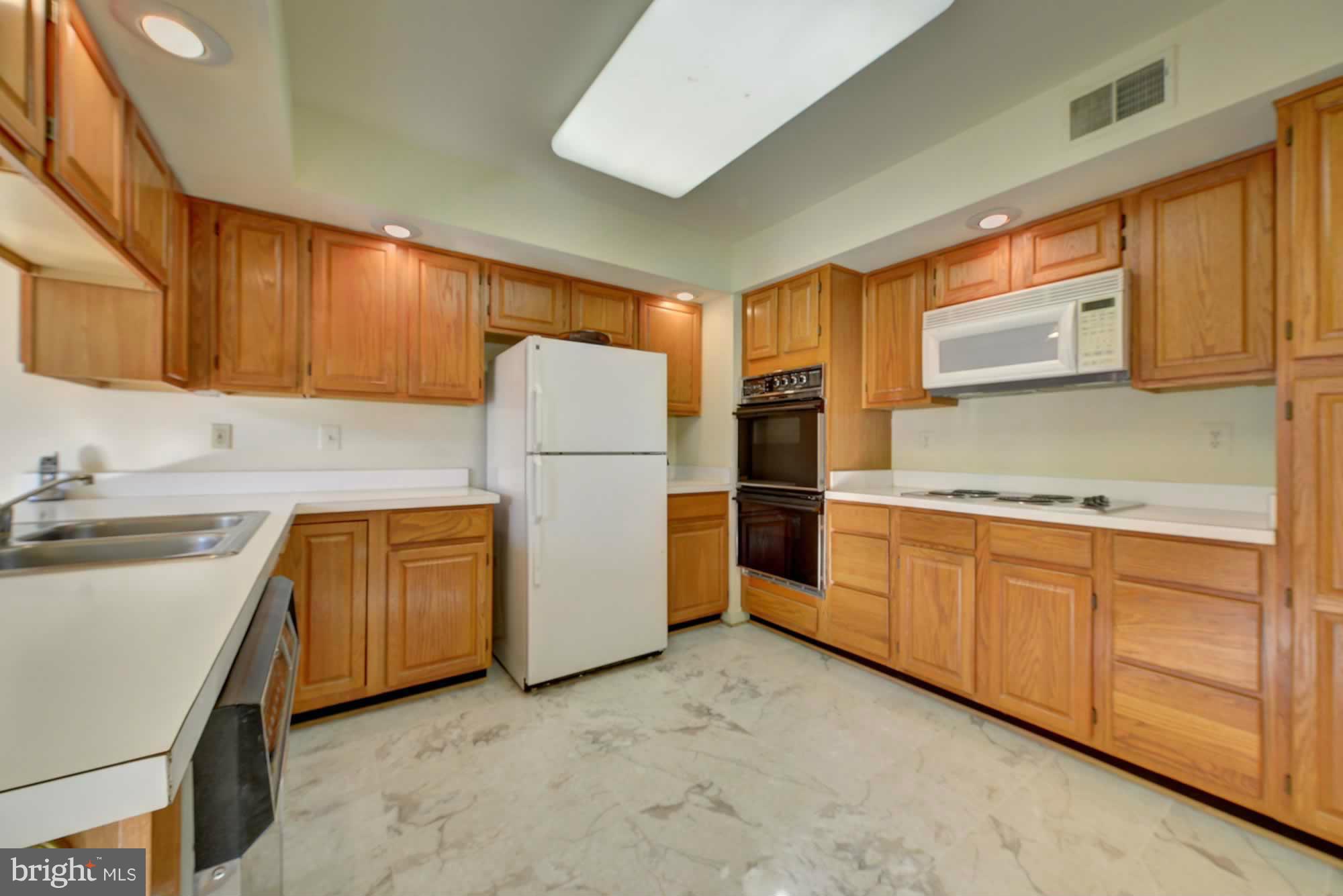 CENTRE RIDGE - Residential