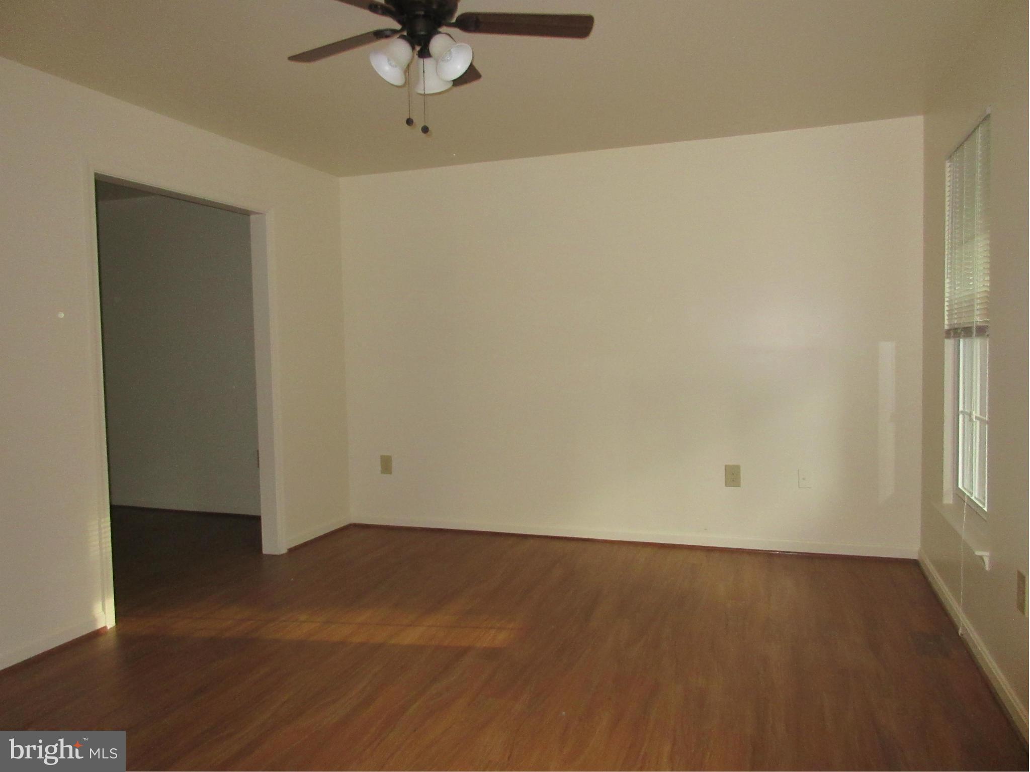 STRATFORD GLEN - Residential Lease