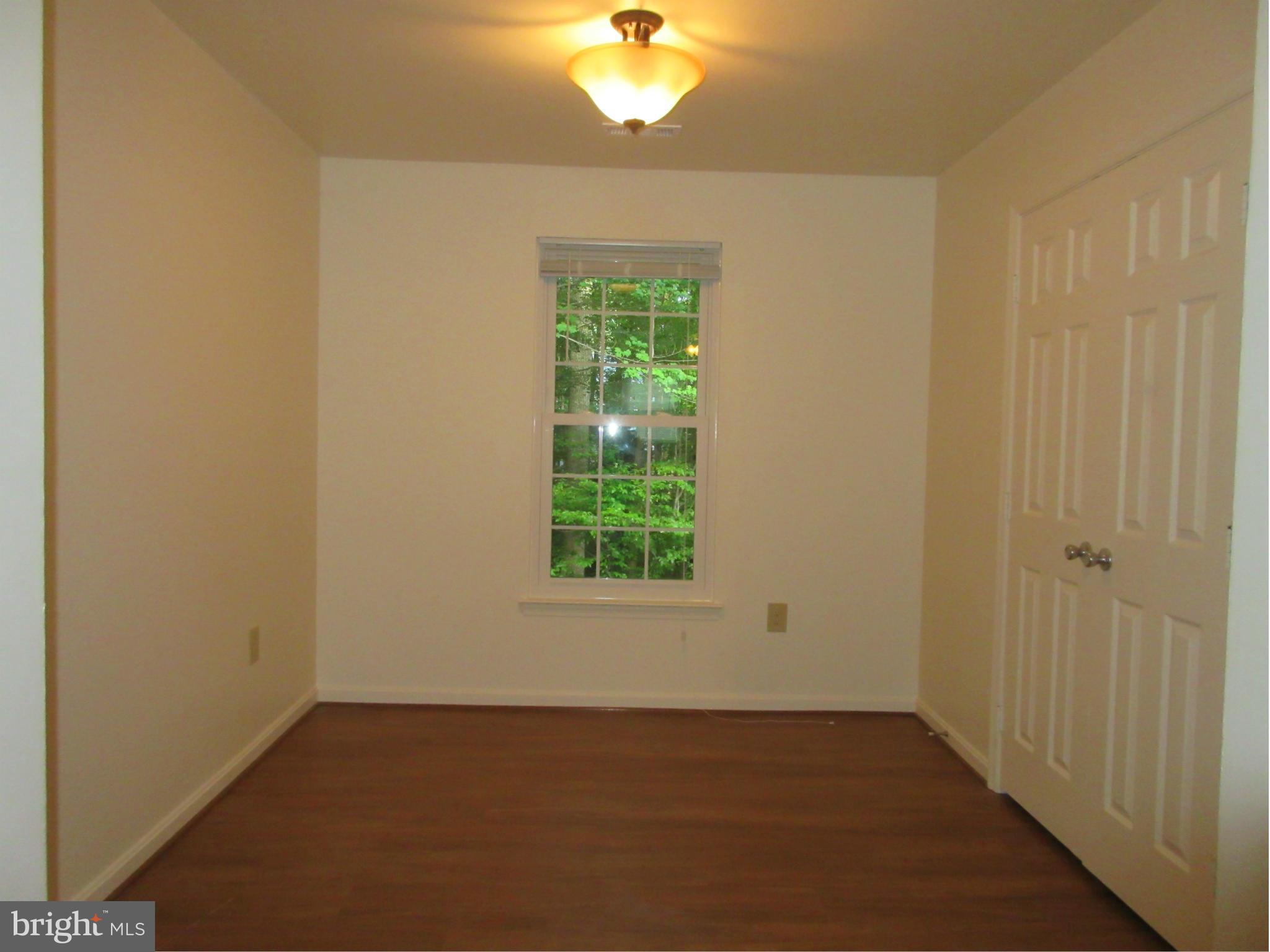 STRATFORD GLEN - Residential Lease