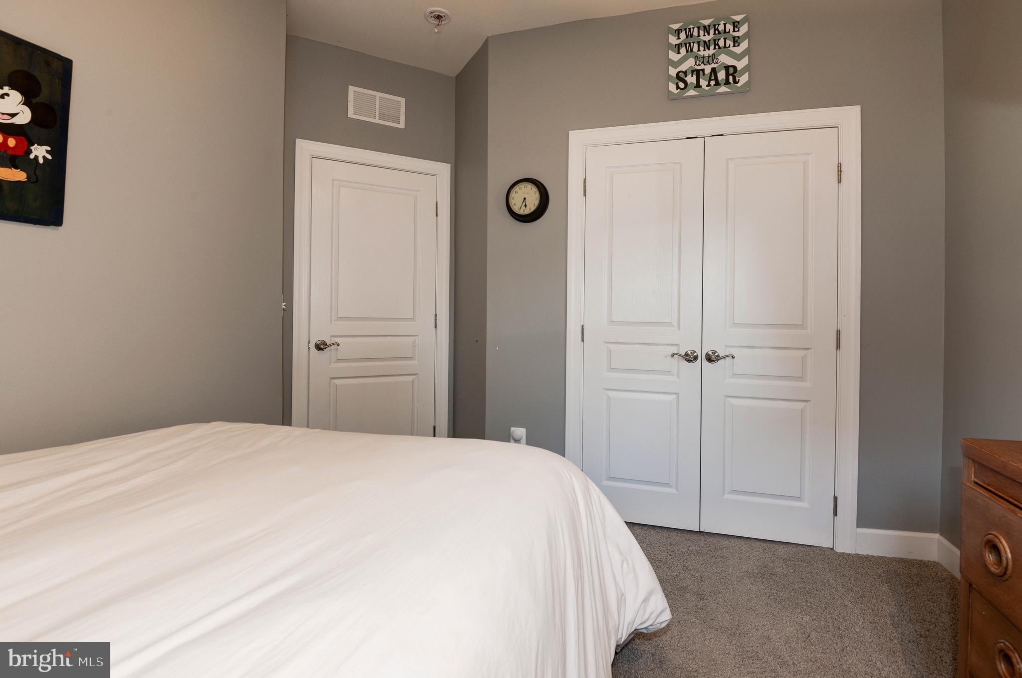 JAGUAR/YORKTOWN - Residential