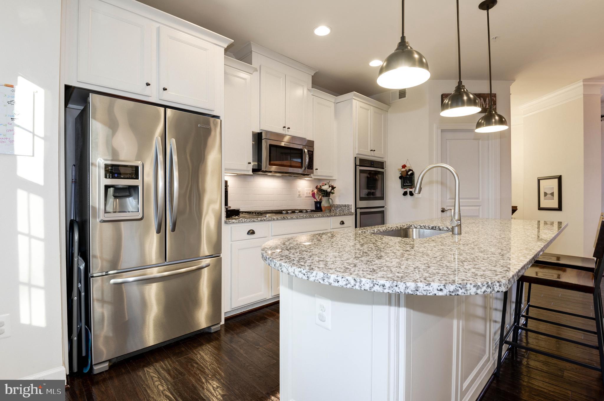 JAGUAR/YORKTOWN - Residential