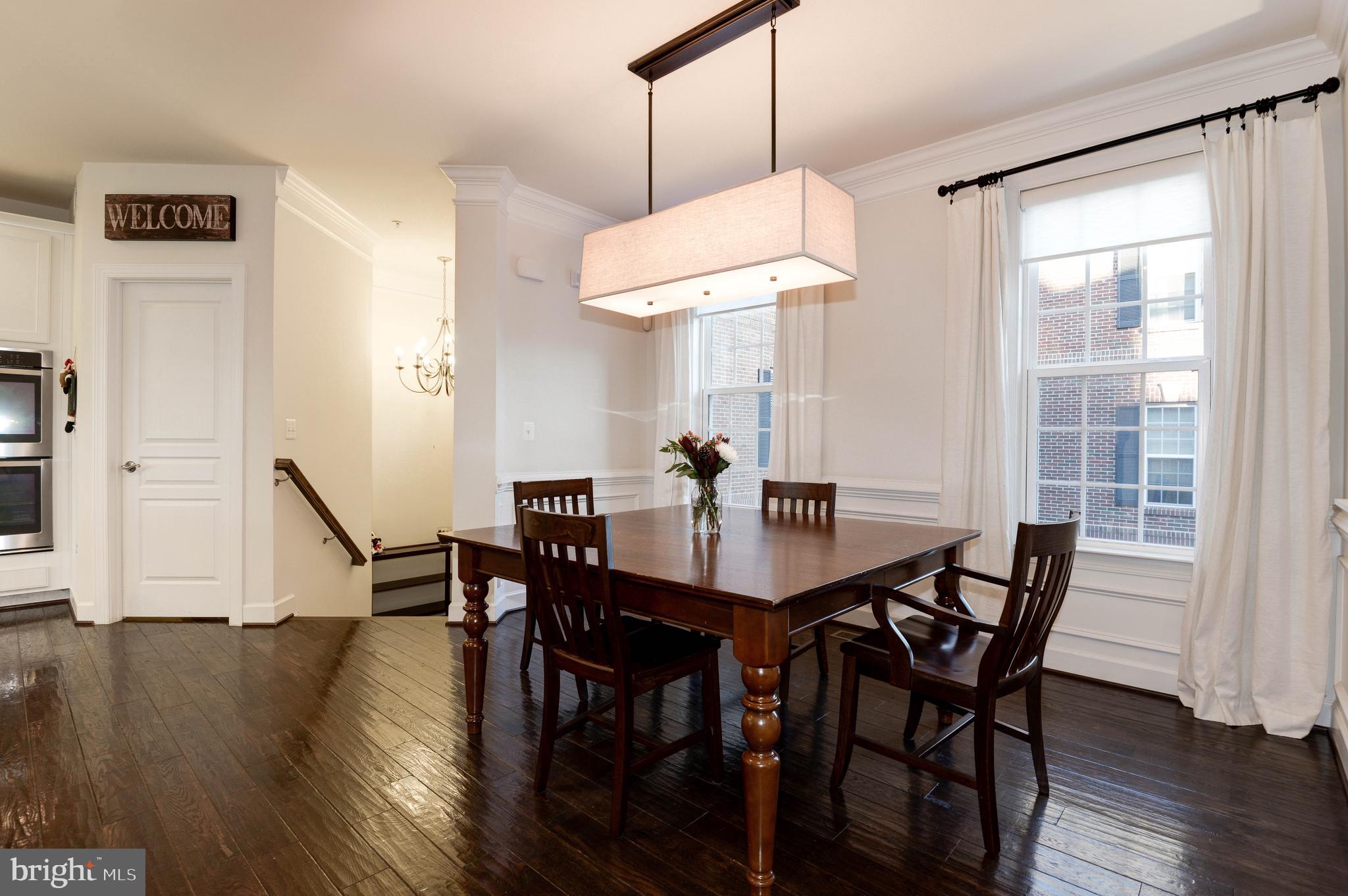 JAGUAR/YORKTOWN - Residential