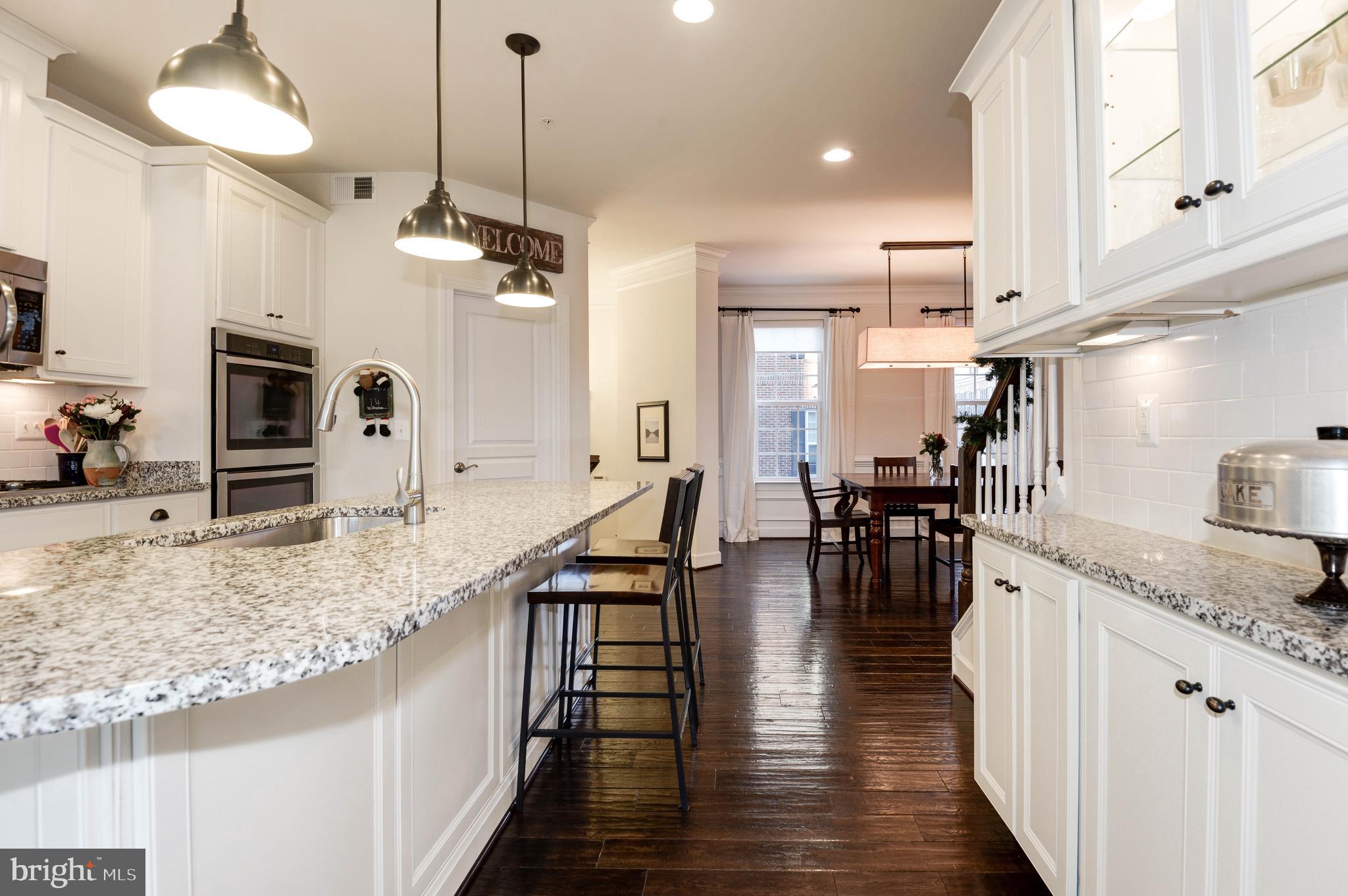 JAGUAR/YORKTOWN - Residential