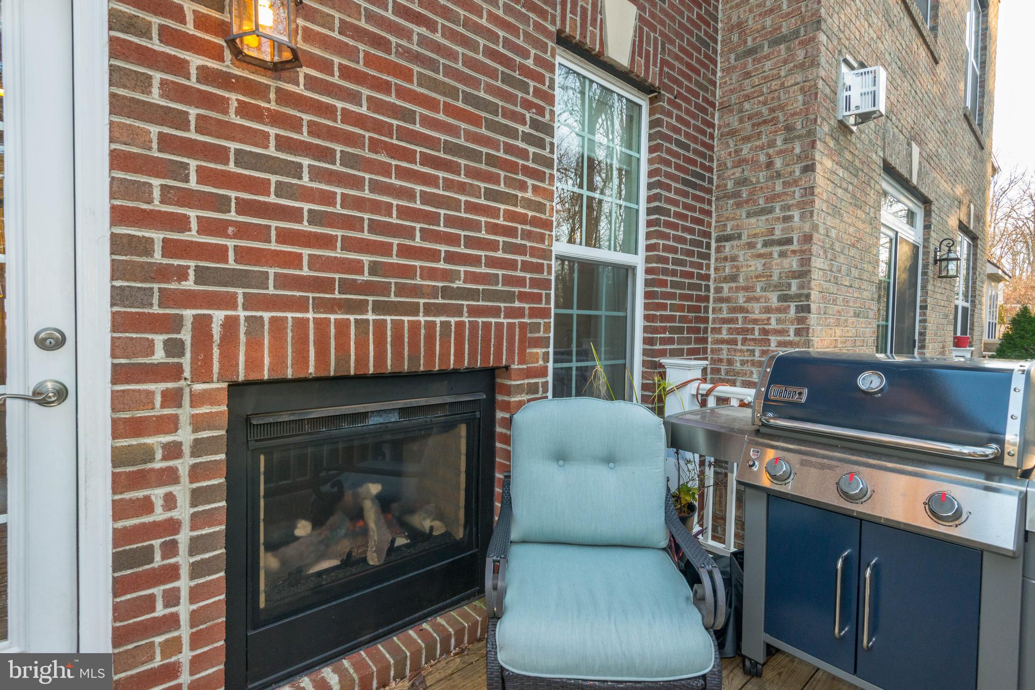 JAGUAR/YORKTOWN - Residential