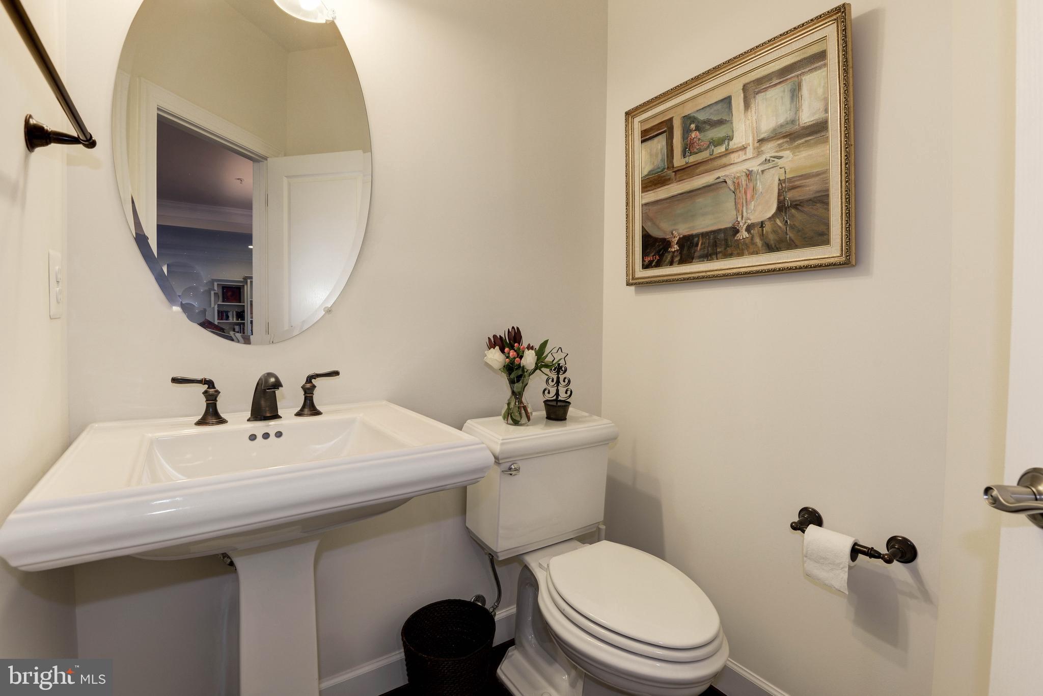 JAGUAR/YORKTOWN - Residential