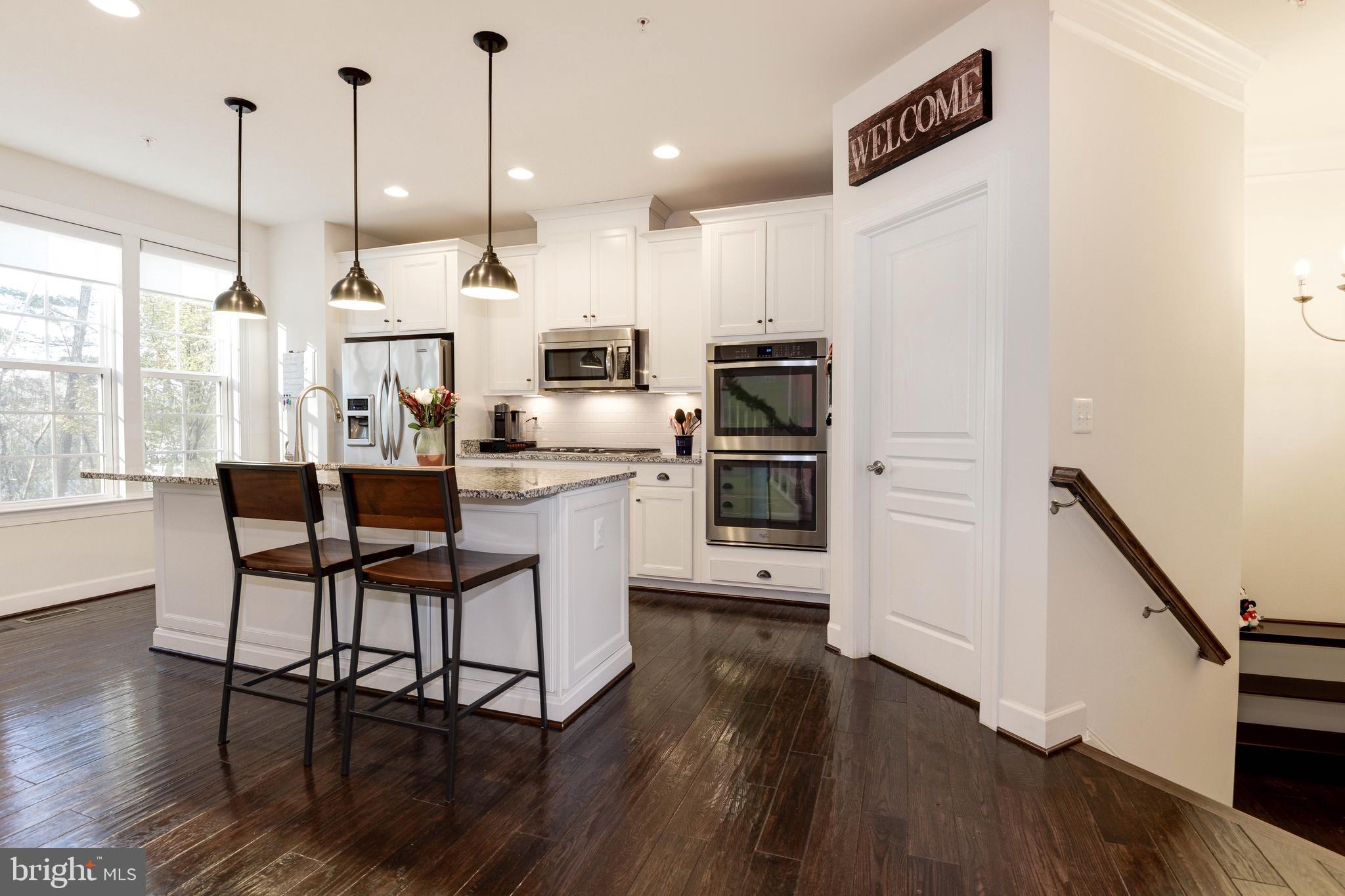 JAGUAR/YORKTOWN - Residential