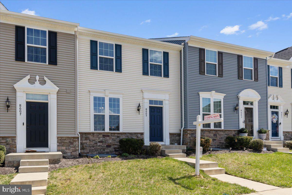 THE VILLAGE AT COURTHOUSE COMMONS - Residential