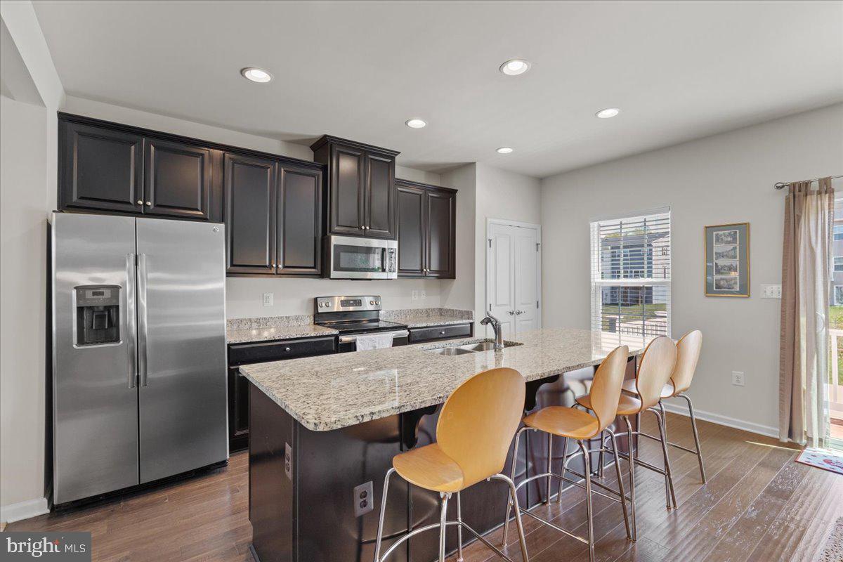 THE VILLAGE AT COURTHOUSE COMMONS - Residential