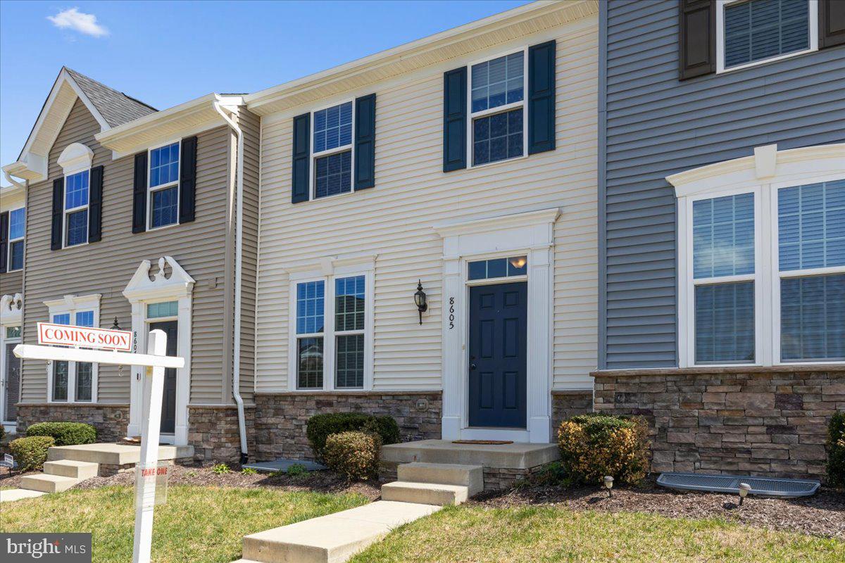 THE VILLAGE AT COURTHOUSE COMMONS - Residential