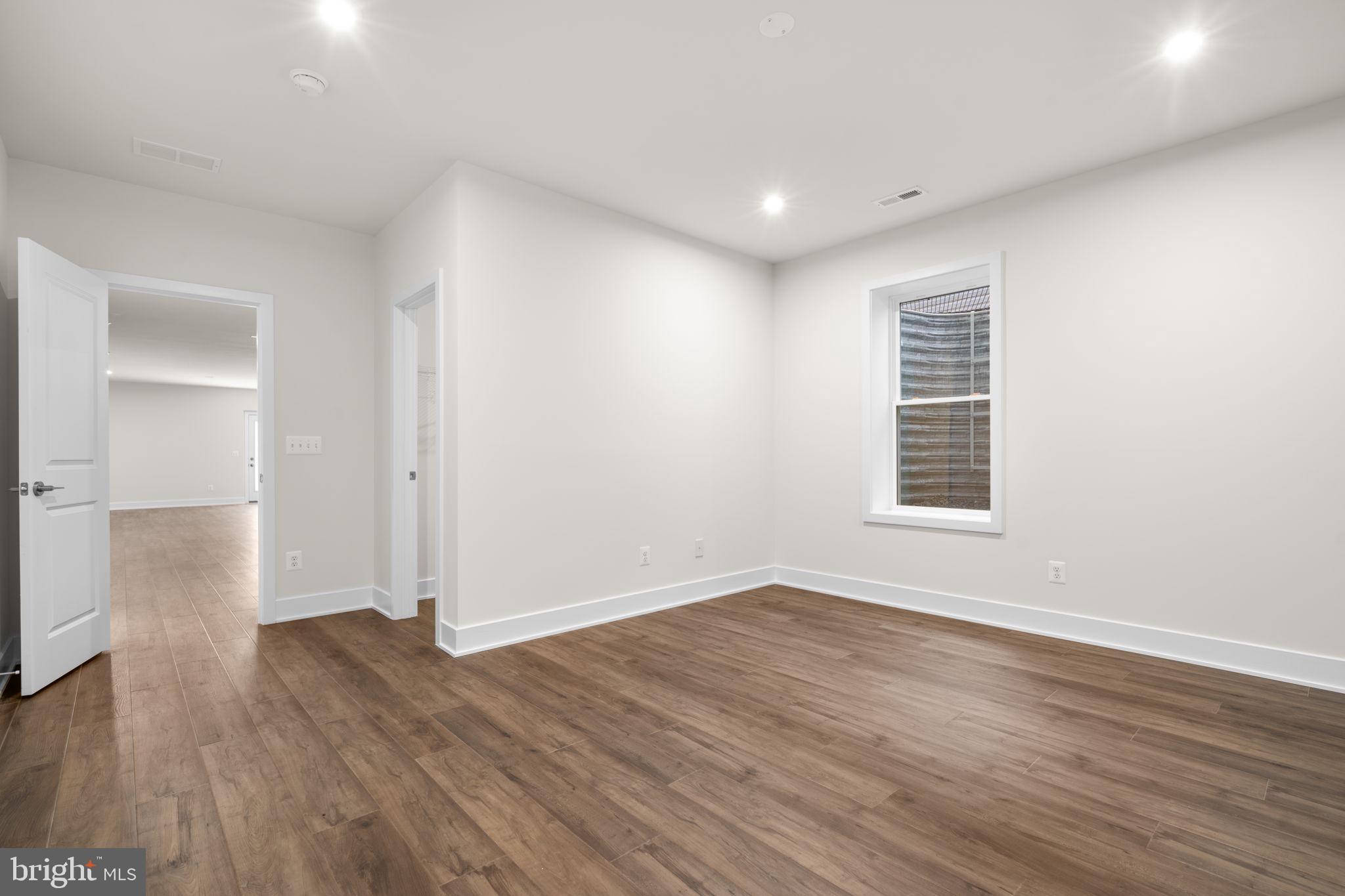 SNOWDEN BRIDGE - Residential