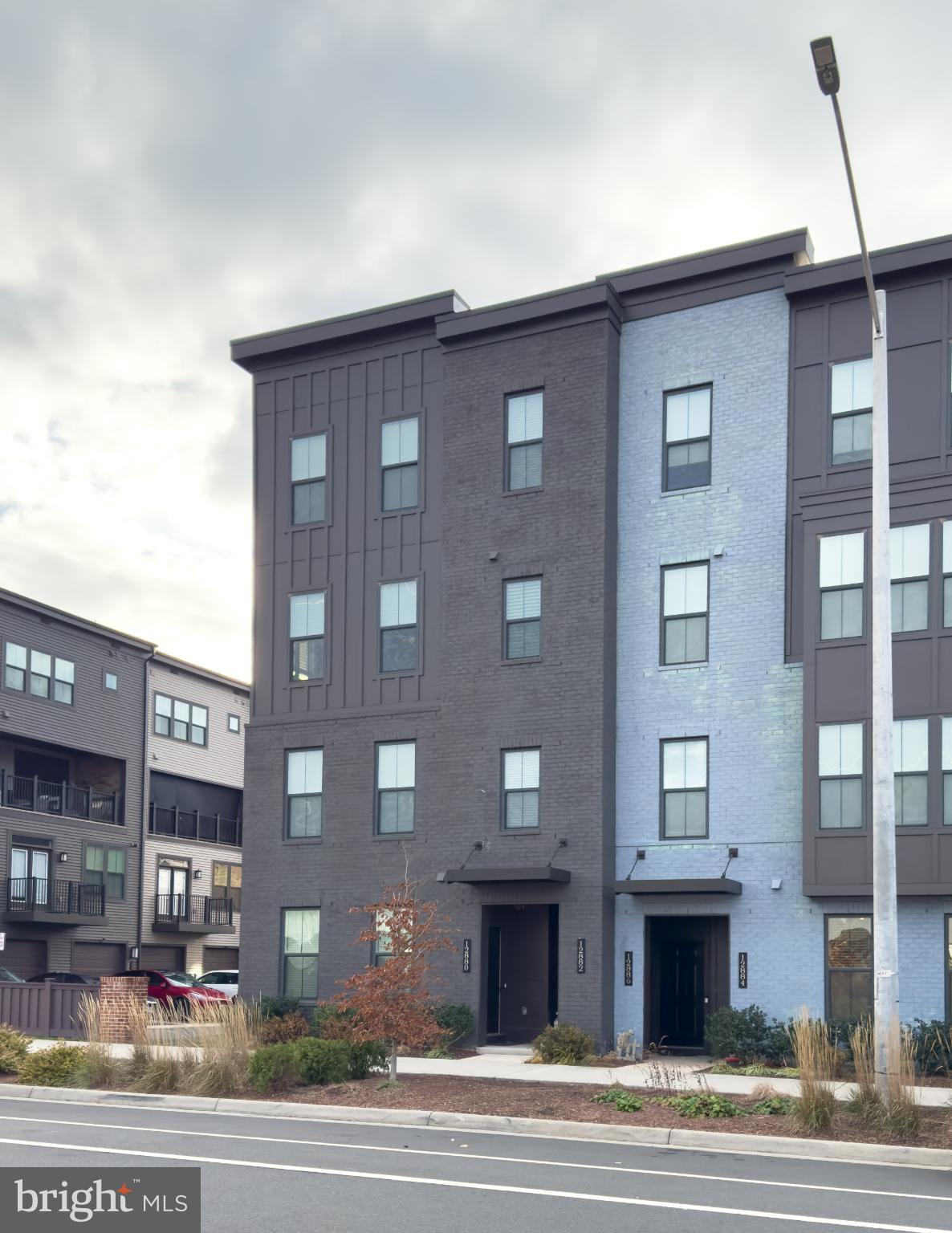 WOODLAND PARK - Residential Lease