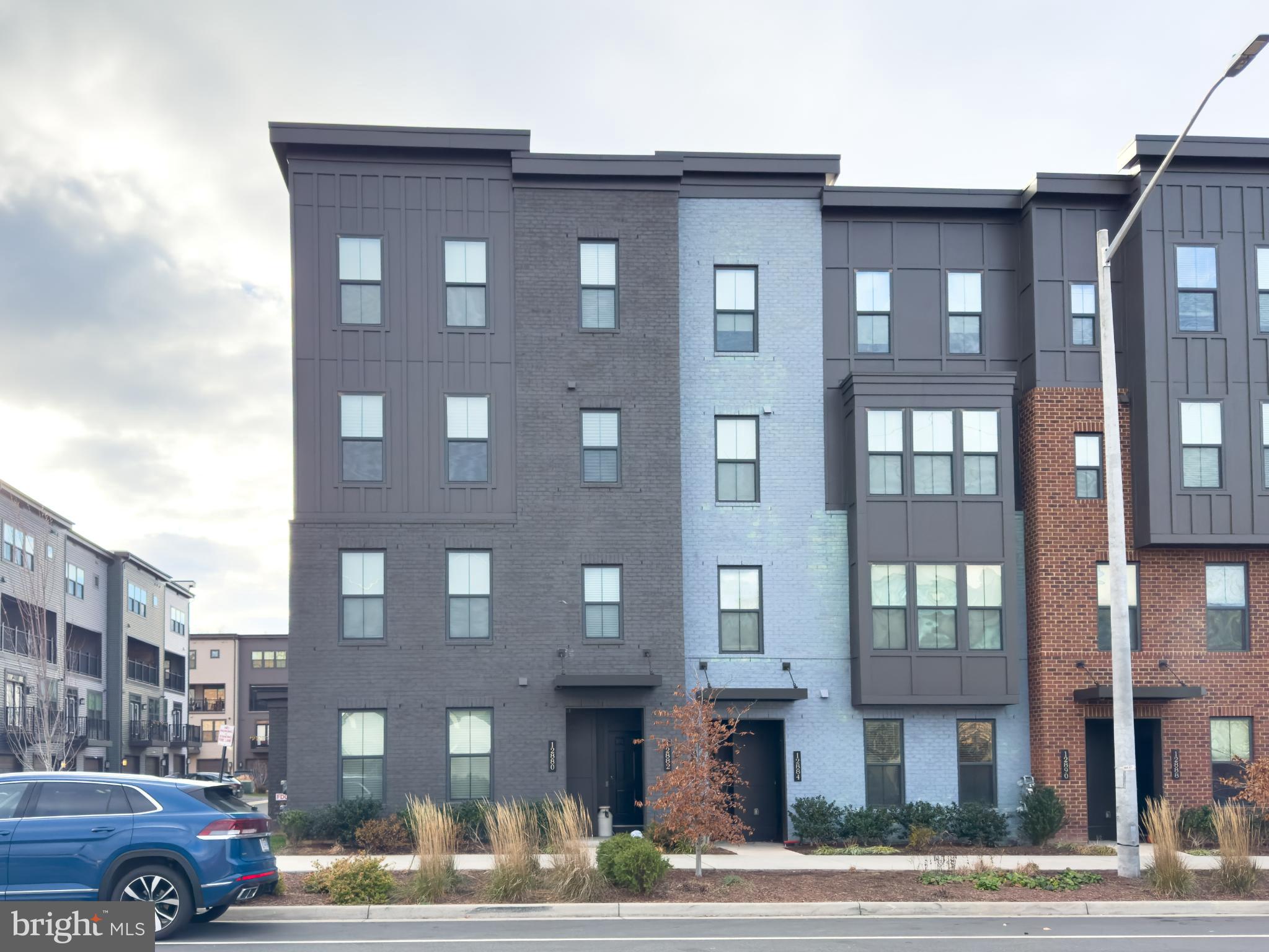 WOODLAND PARK - Residential Lease