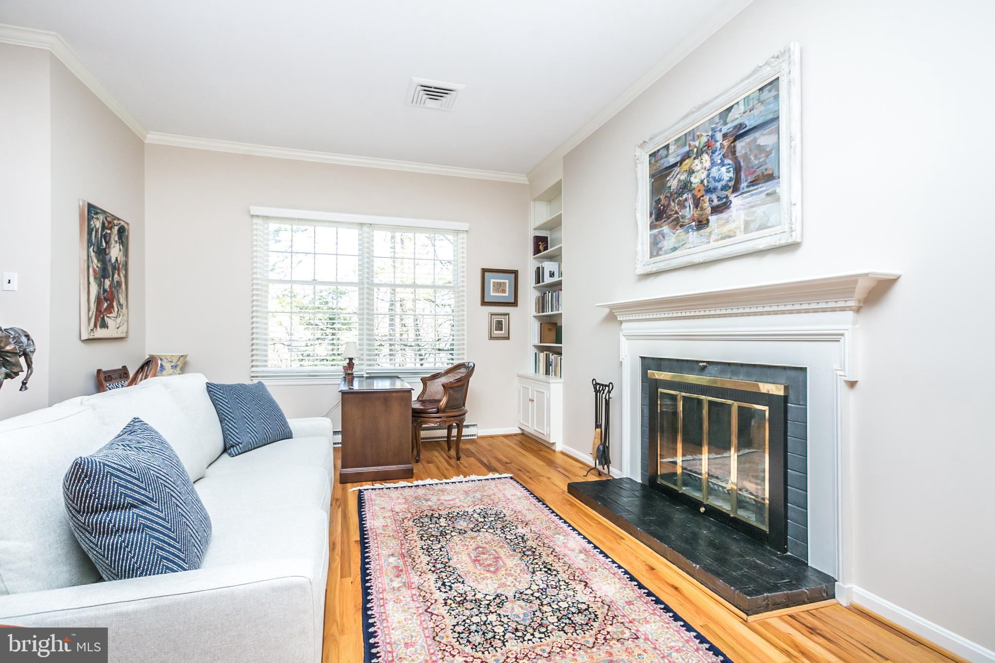 THORNTON WOOD - Residential