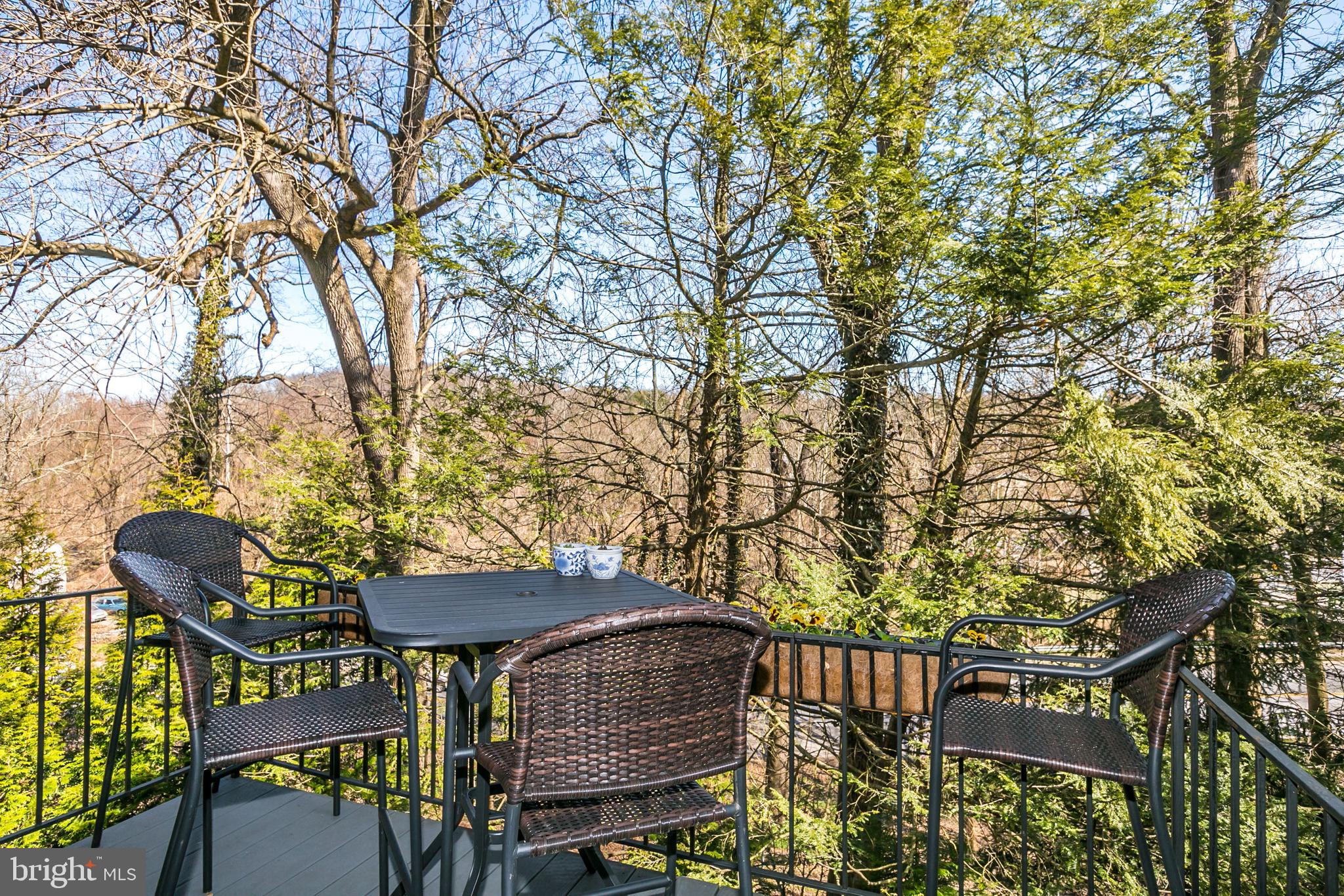 THORNTON WOOD - Residential