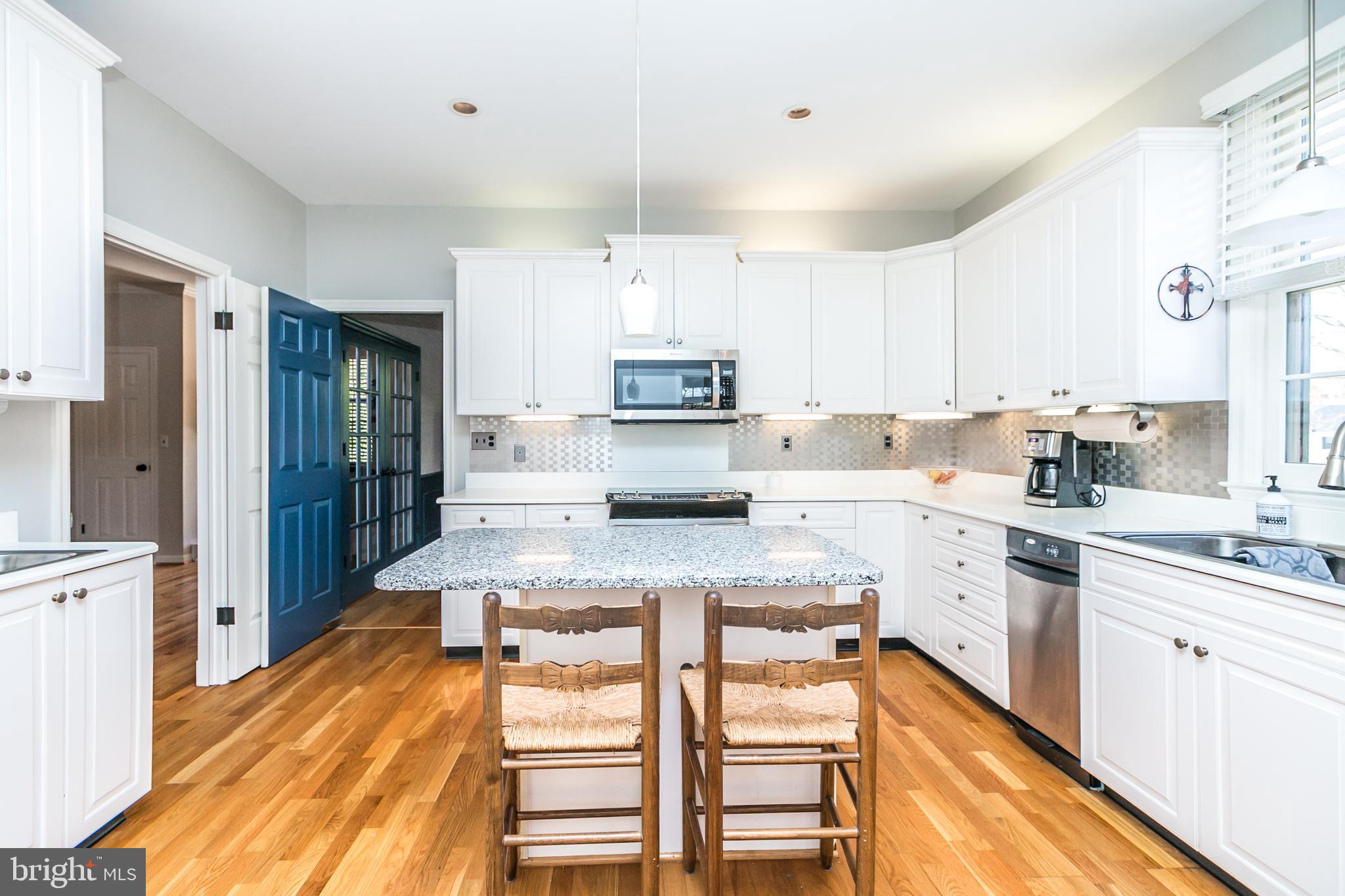 THORNTON WOOD - Residential